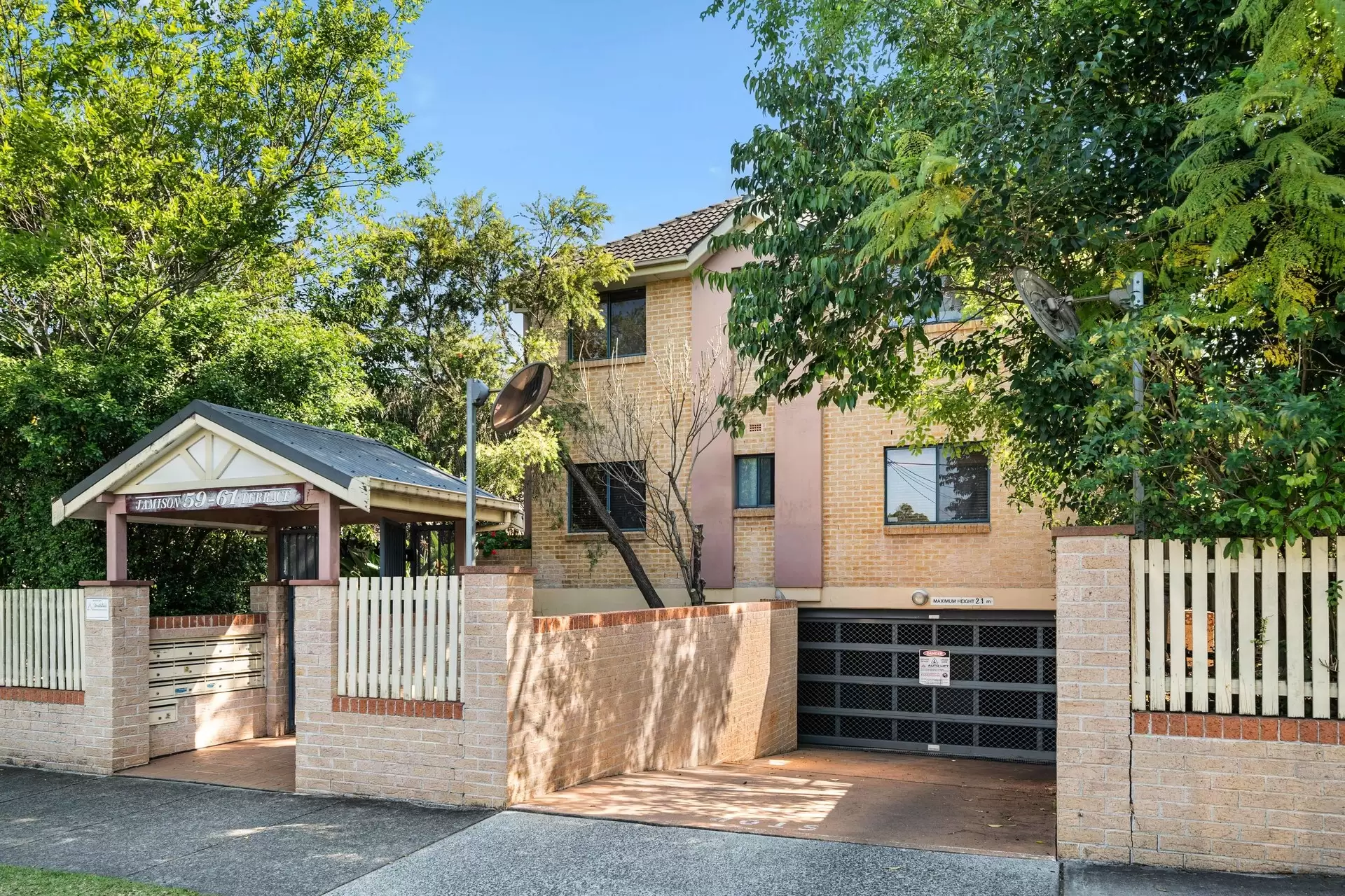 4/59-61 Underwood Road, Homebush Sold by Richard Matthews Real Estate - image 1