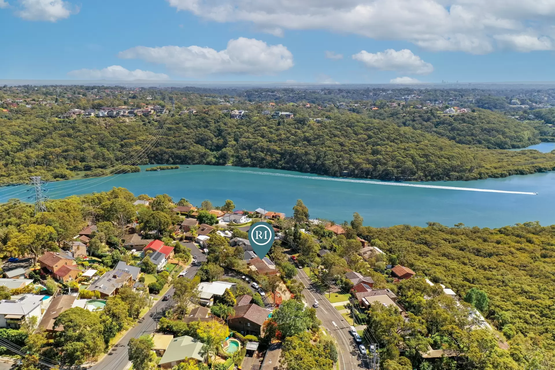 27 Truman Avenue, Bonnet Bay Sold by Richard Matthews Real Estate - image 2