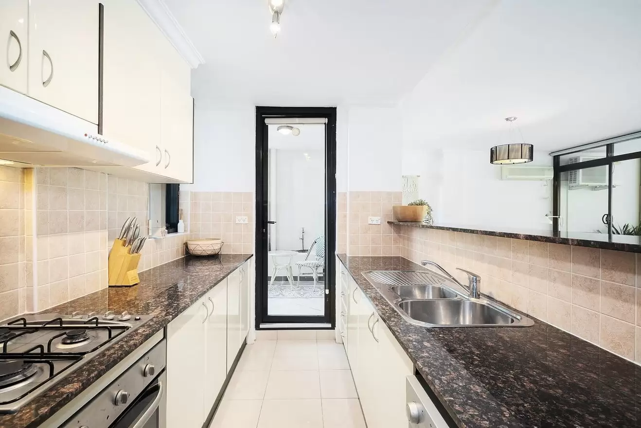 4/21-25 Bryant Street, Rockdale Sold by Richard Matthews Real Estate - image 3