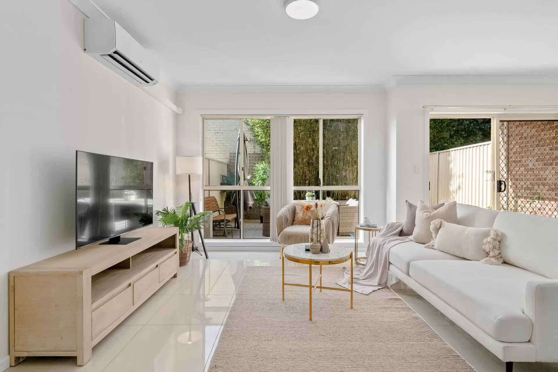 4/27 Byron Street, Croydon Sold by Richard Matthews Real Estate - image 2
