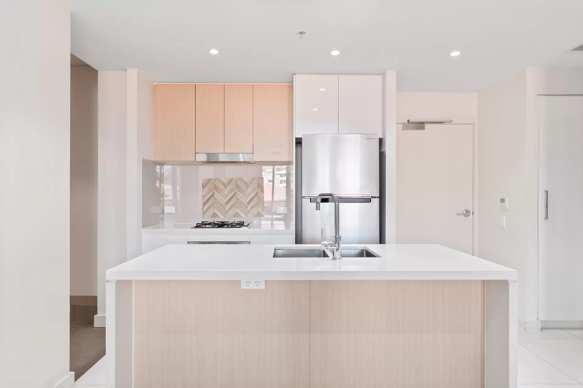439/4 Nipper Street, Homebush Sold by Richard Matthews Real Estate - image 3