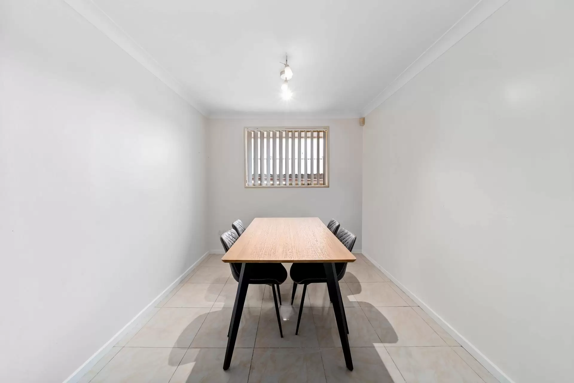 89 Kingsclare Street, Leumeah Sold by Richard Matthews Real Estate - image 4