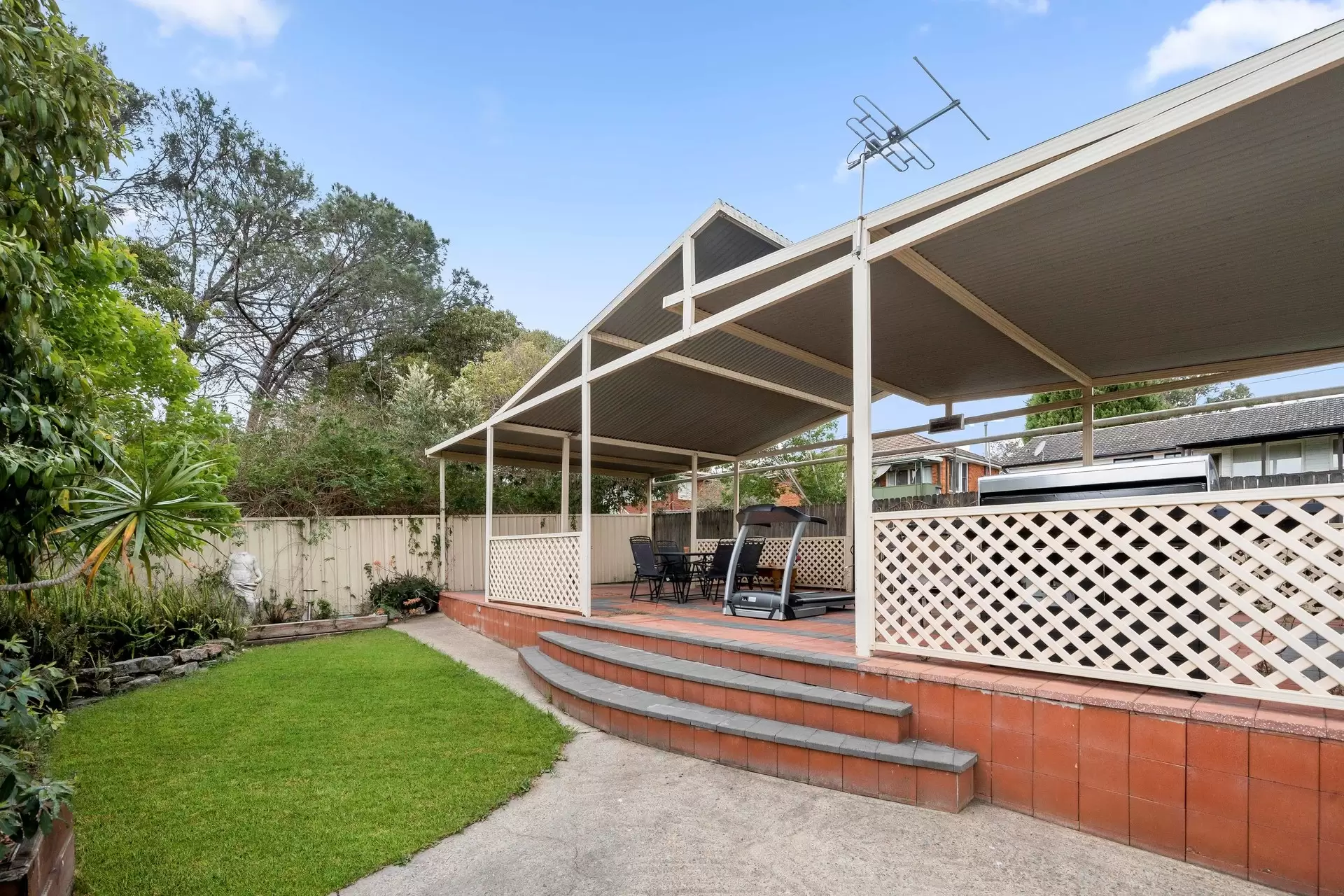 89 Kingsclare Street, Leumeah Sold by Richard Matthews Real Estate - image 7