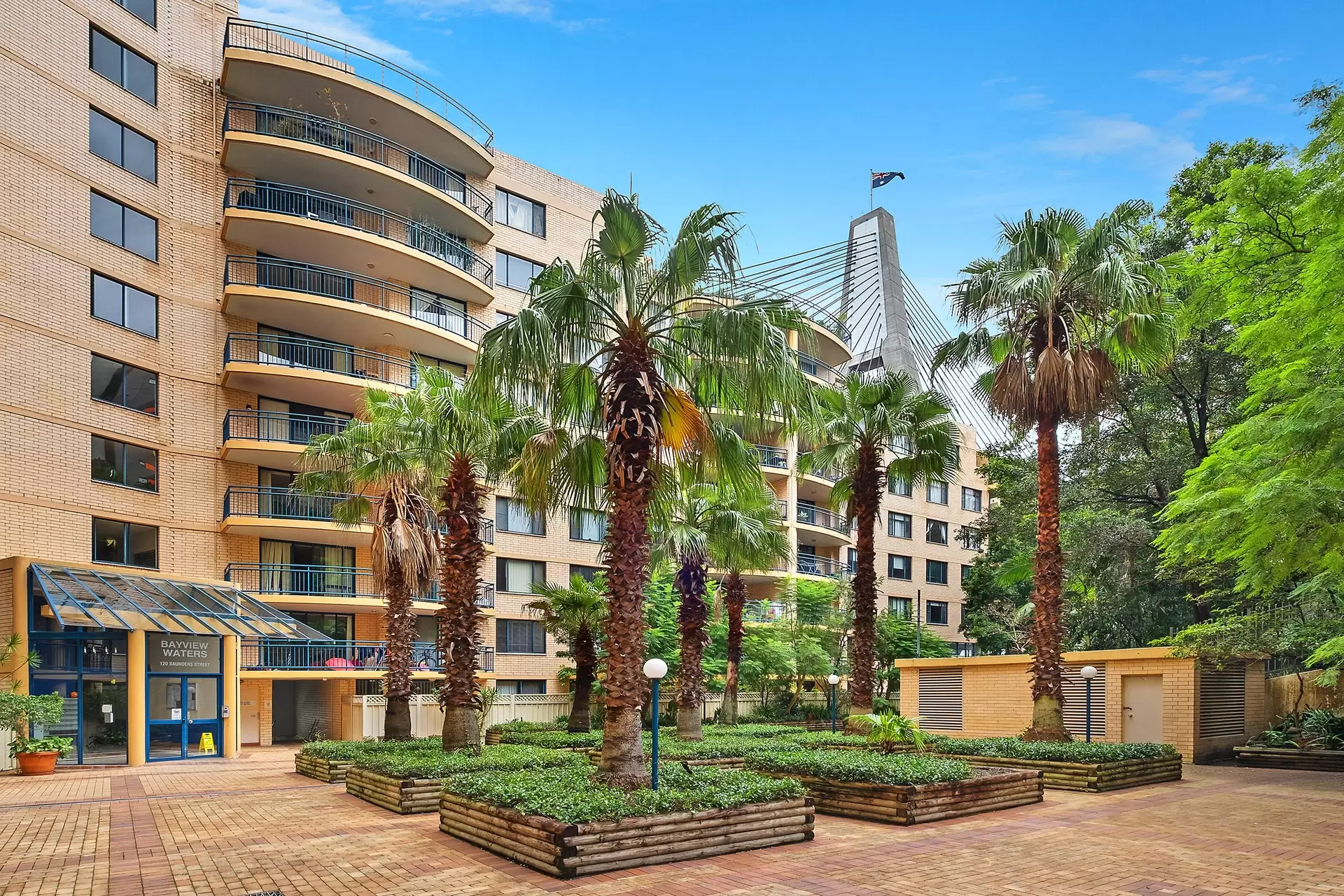 87/120 Saunders Street, Pyrmont Sold by Richard Matthews Real Estate - image 1