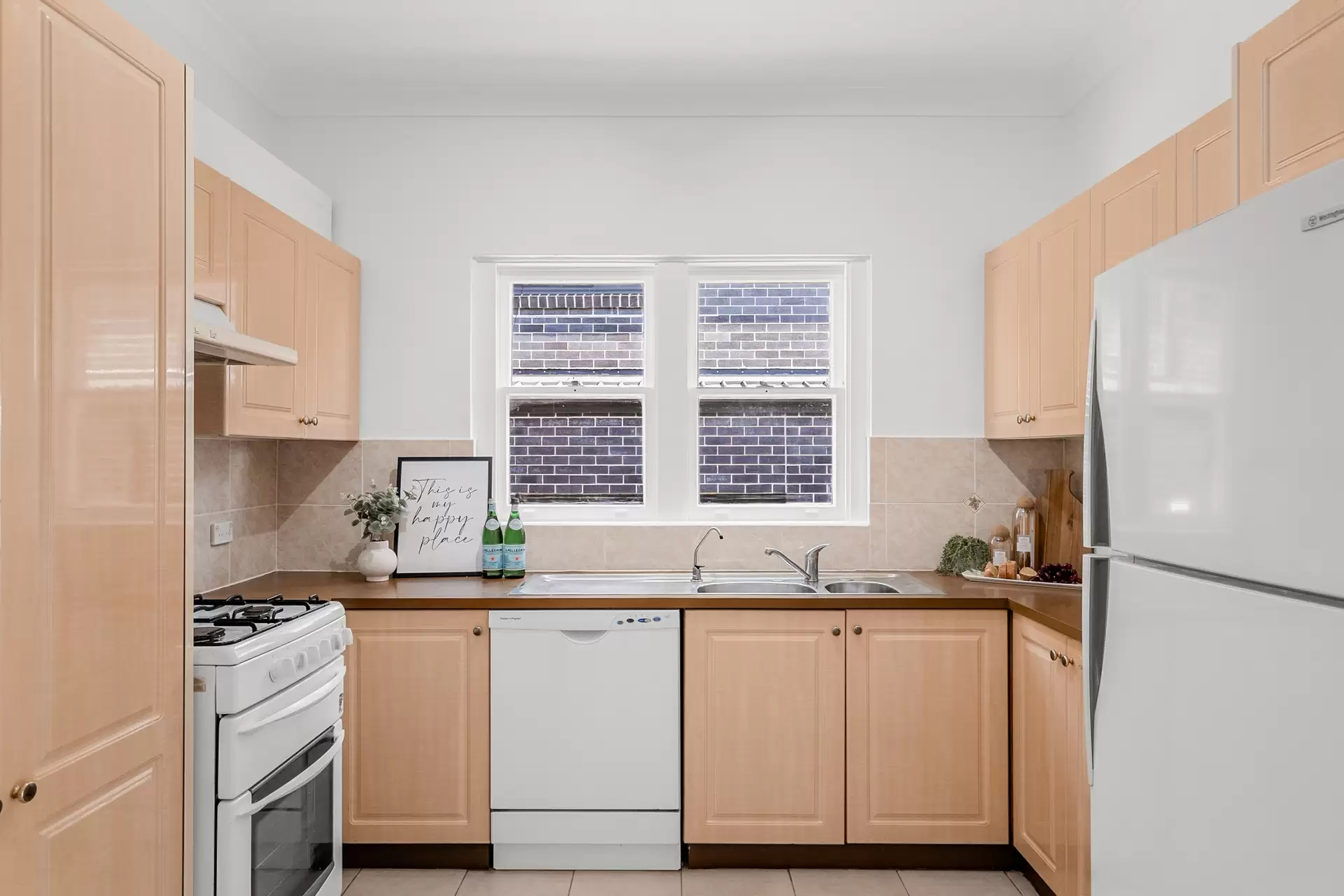 4 St Vincents Road, Bexley Sold by Richard Matthews Real Estate - image 3