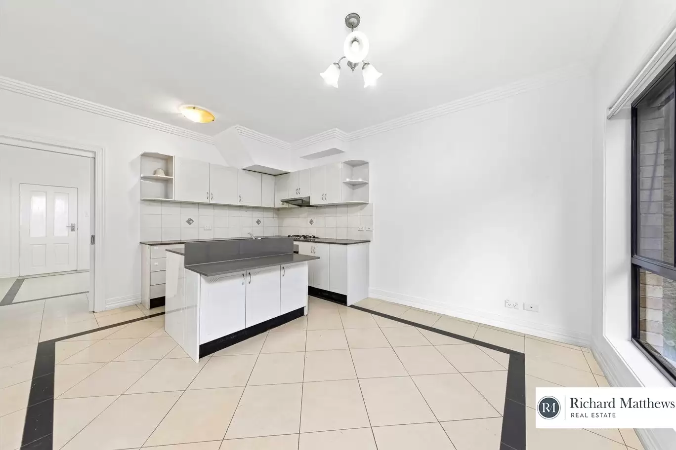 12/105 Bellevue Avenue, Georges Hall Sold by Richard Matthews Real Estate - image 4