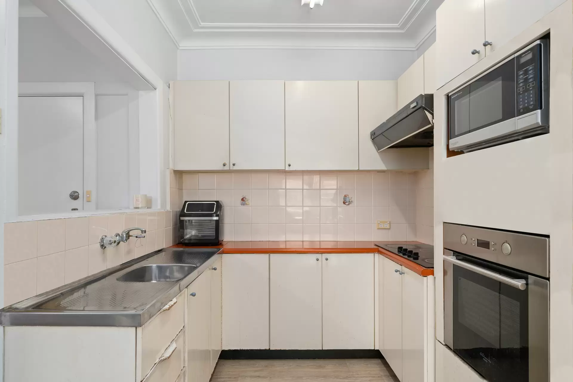 27 Gregory Street, Strathfield South Sold by Richard Matthews Real Estate - image 6