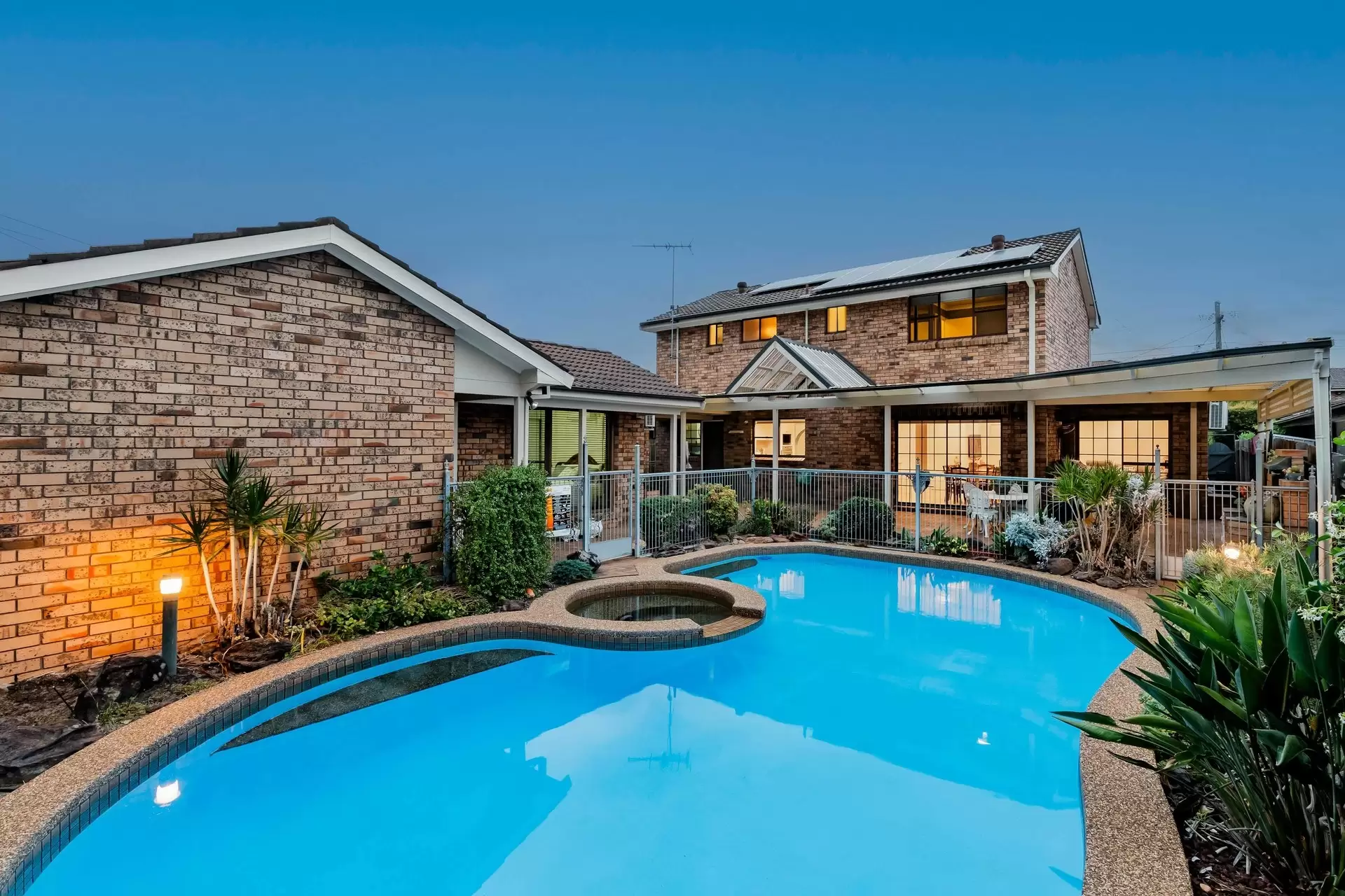 44 Keswick Street, Georges Hall Sold by Richard Matthews Real Estate - image 7