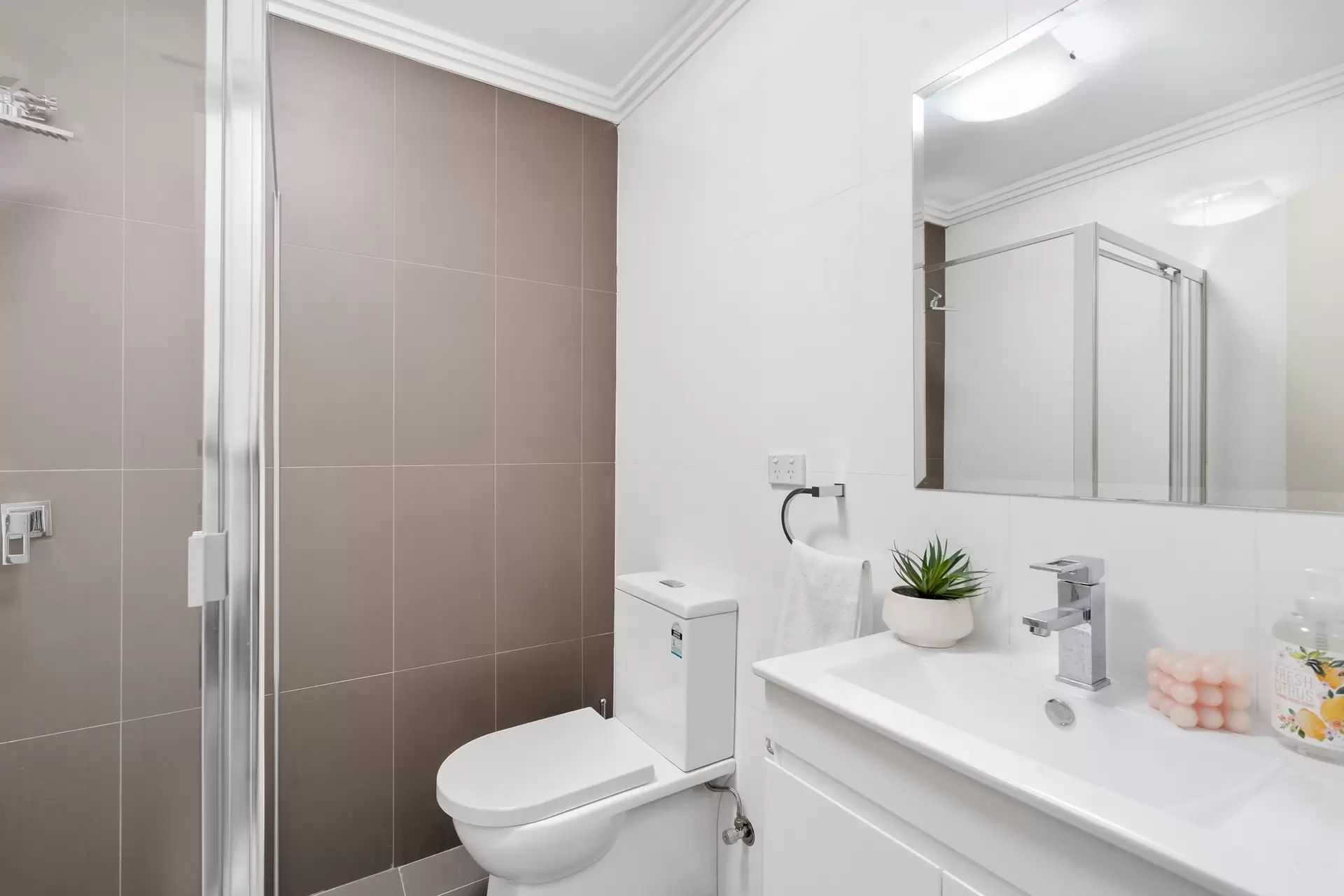 5/64 Queen Street, Concord West Sold by Richard Matthews Real Estate - image 6
