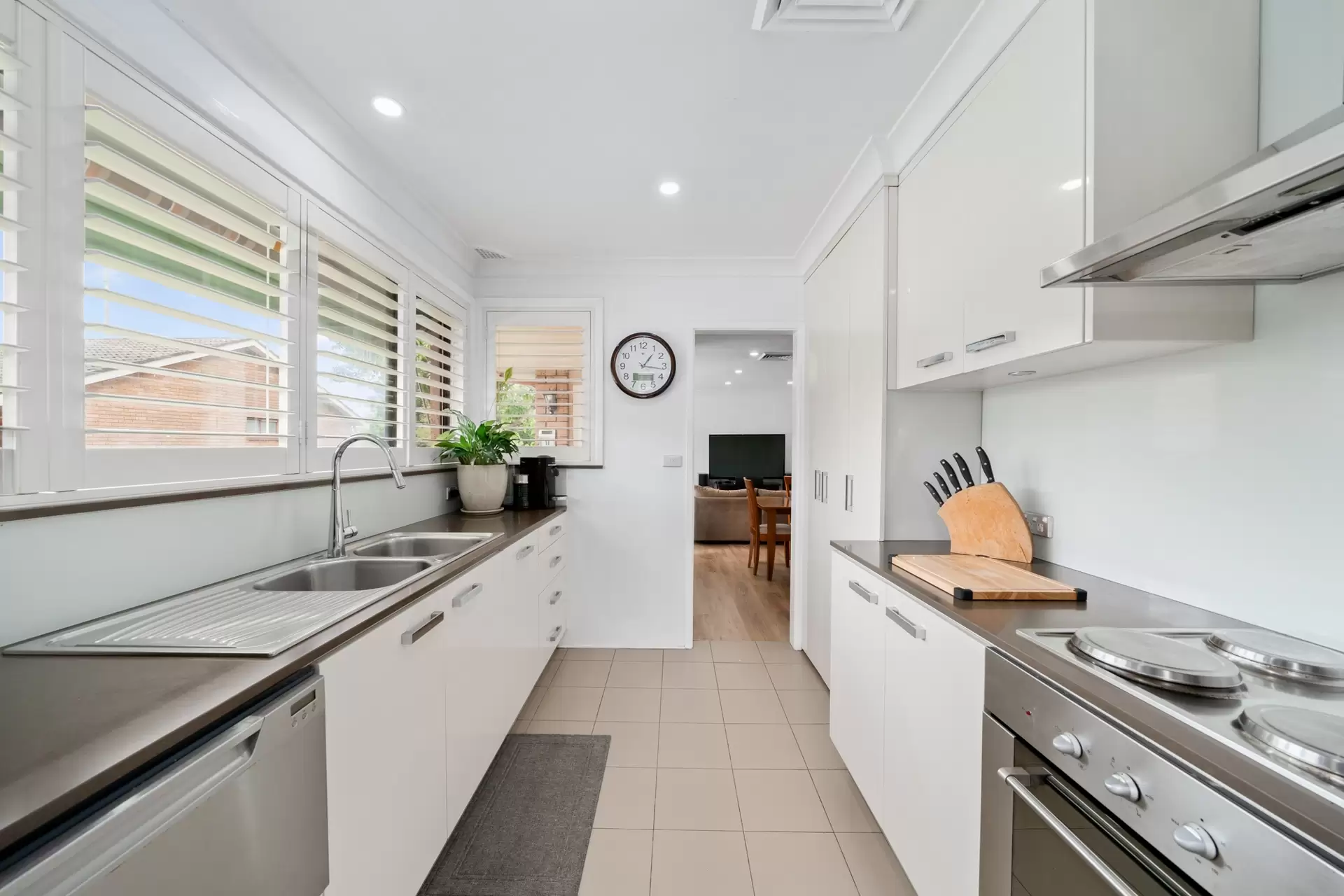 17/69-71 Bruce Avenue, Belfield Sold by Richard Matthews Real Estate - image 1