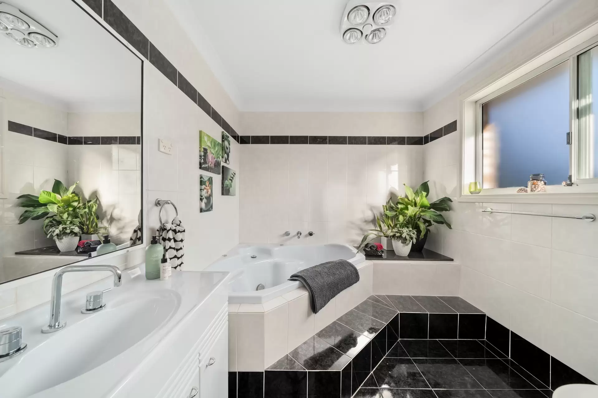 222A Burwood Road, Croydon Park Sold by Richard Matthews Real Estate - image 7