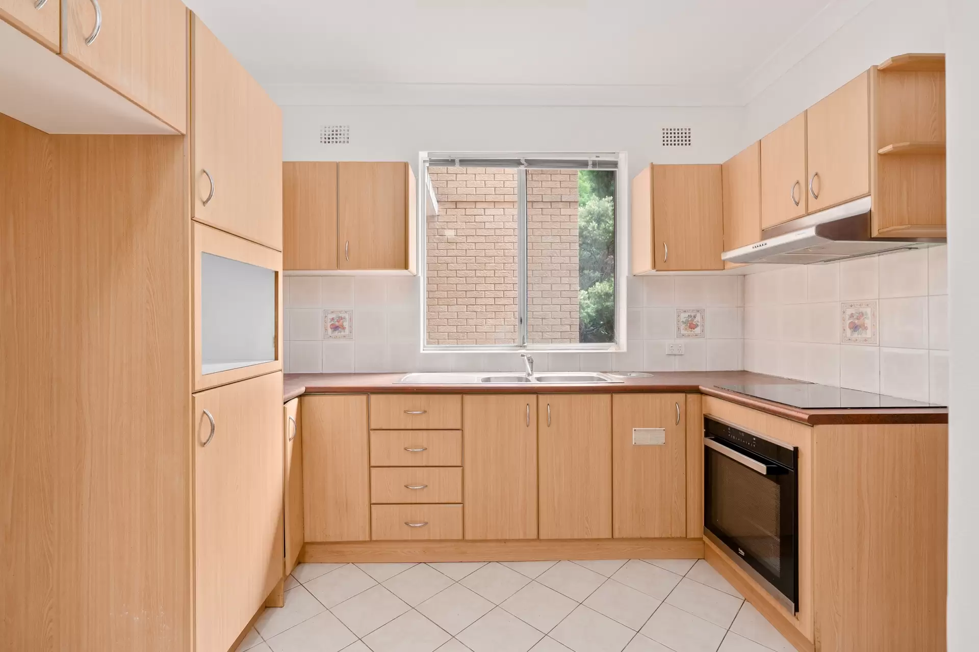 1/14 Chandos Street, Ashfield Sold by Richard Matthews Real Estate - image 2