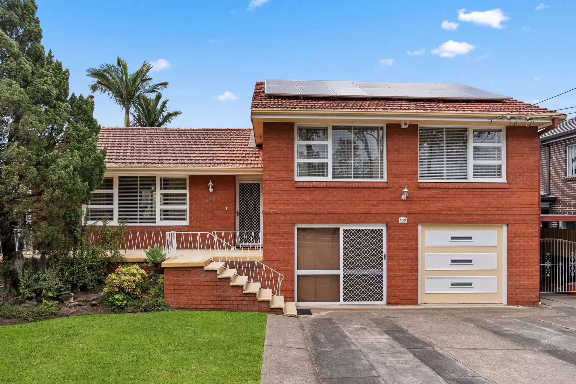 109 Flinders Road, Georges Hall Sold by Richard Matthews Real Estate - image 1