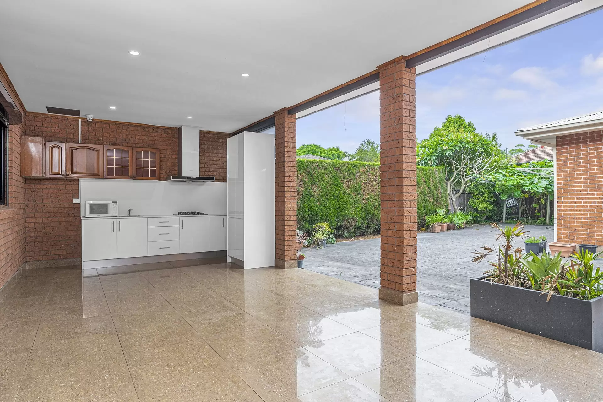 10 Etonville Parade, Croydon Leased by Richard Matthews Real Estate - image 4