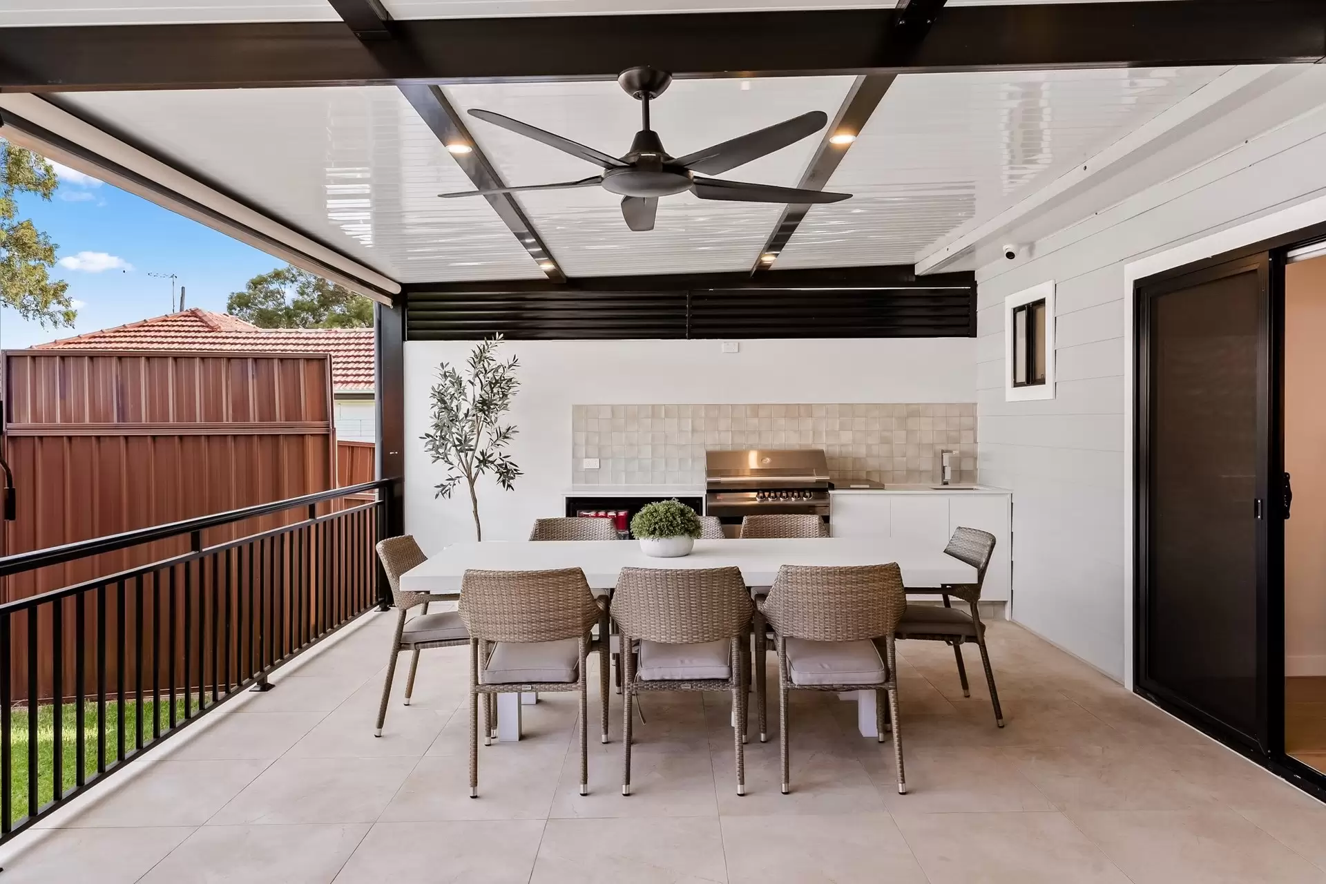2 Cumberland Avenue, Georges Hall Sold by Richard Matthews Real Estate - image 7