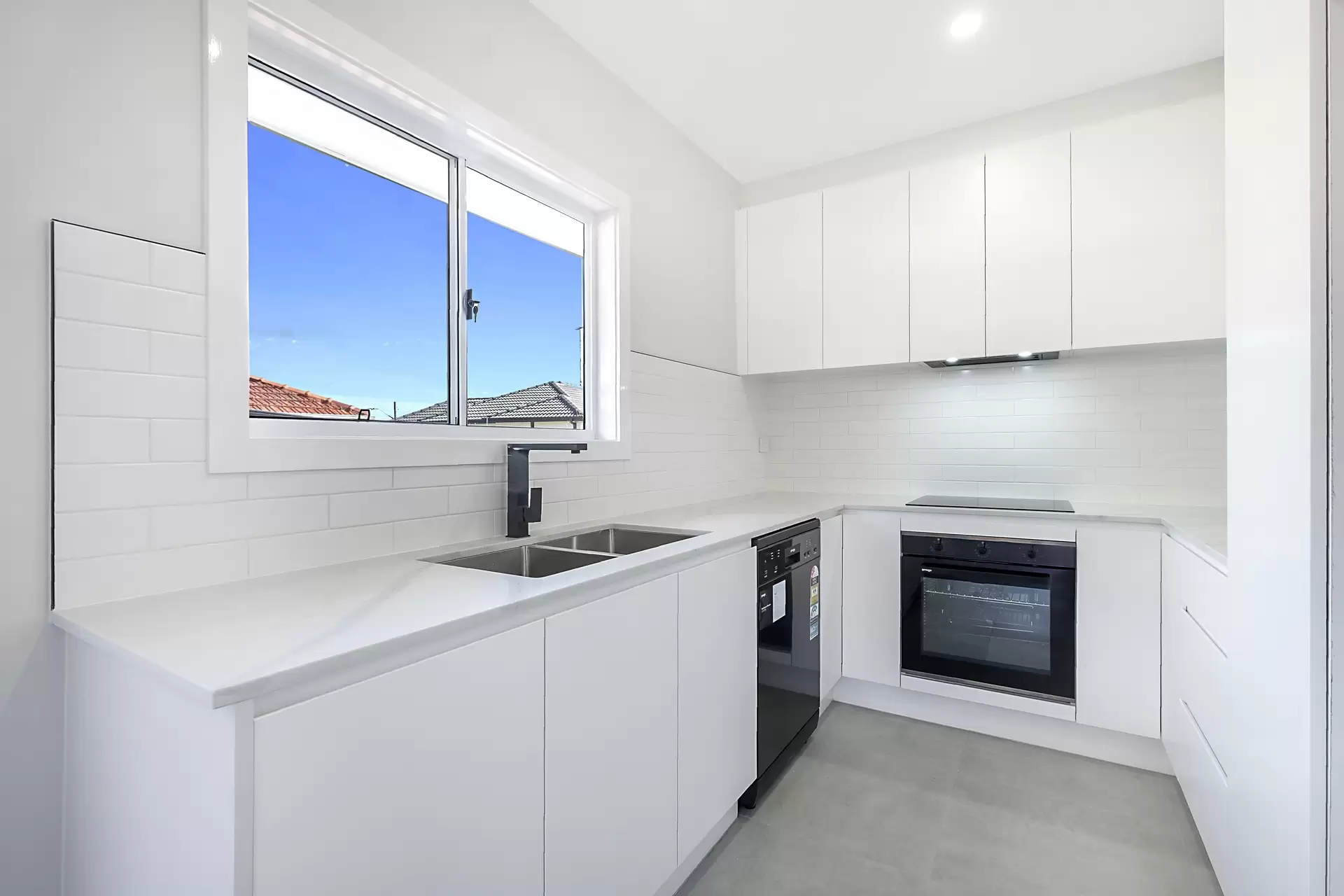 2 Cumberland Avenue, Georges Hall Sold by Richard Matthews Real Estate - image 10