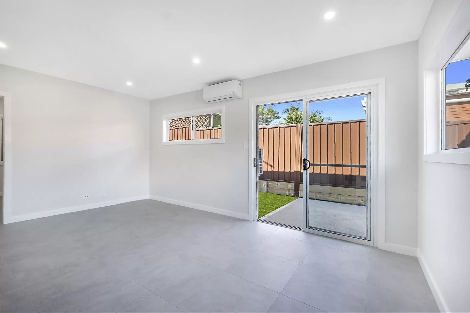 2 Cumberland Avenue, Georges Hall Sold by Richard Matthews Real Estate - image 11