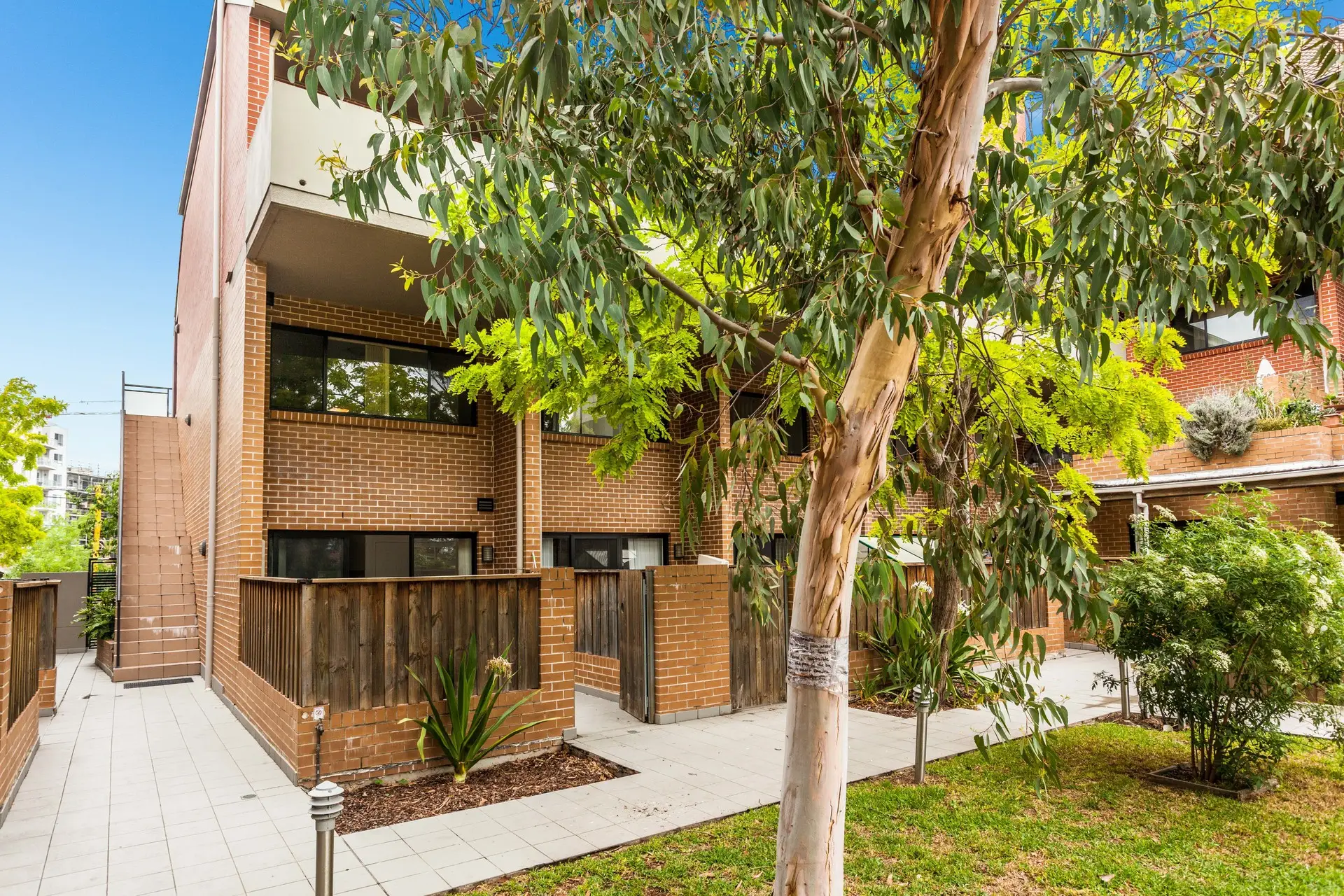 9/9-19 Hillcrest Avenue, Homebush Sold by Richard Matthews Real Estate - image 1