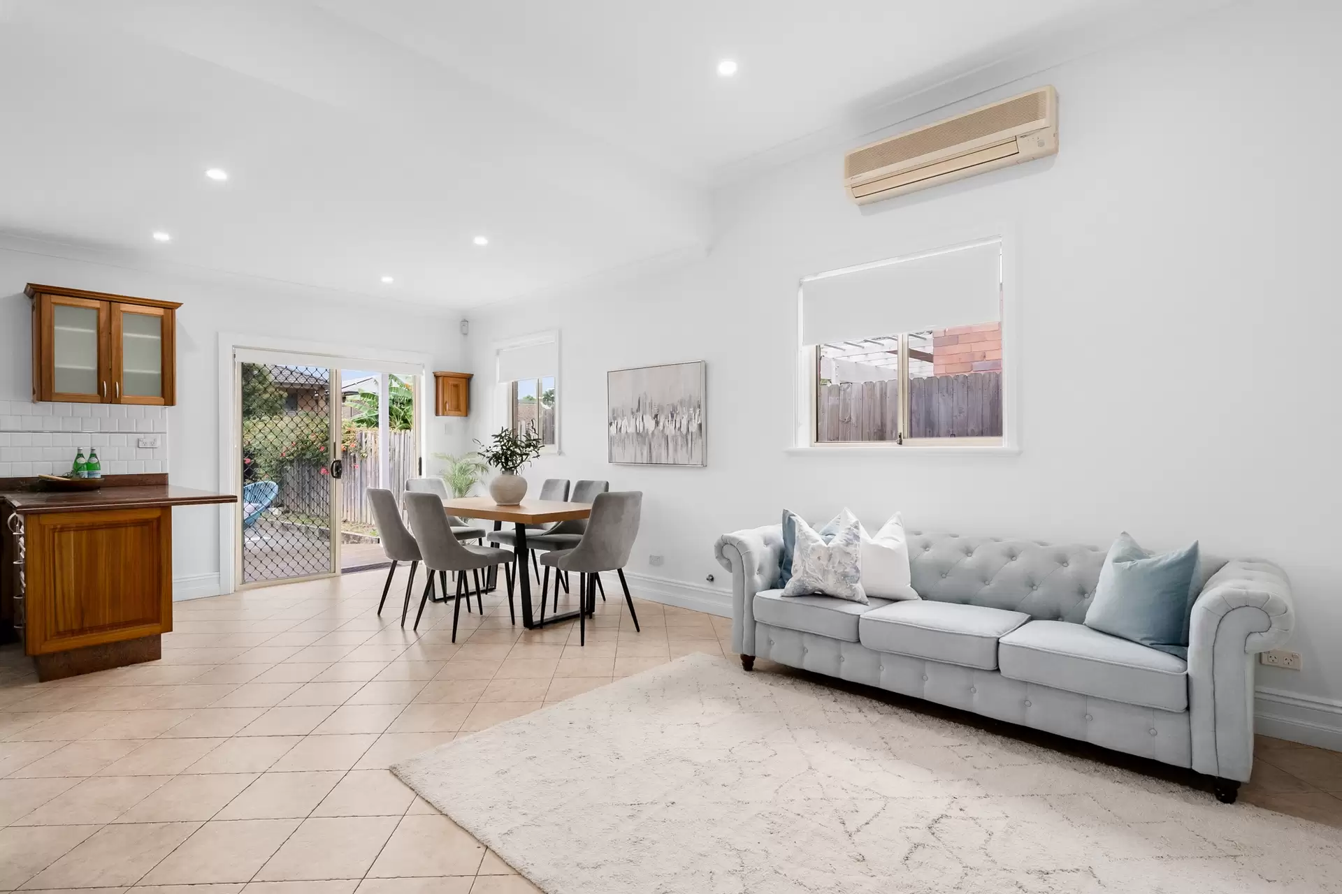 19 Eurella Street, Burwood Sold by Richard Matthews Real Estate - image 3
