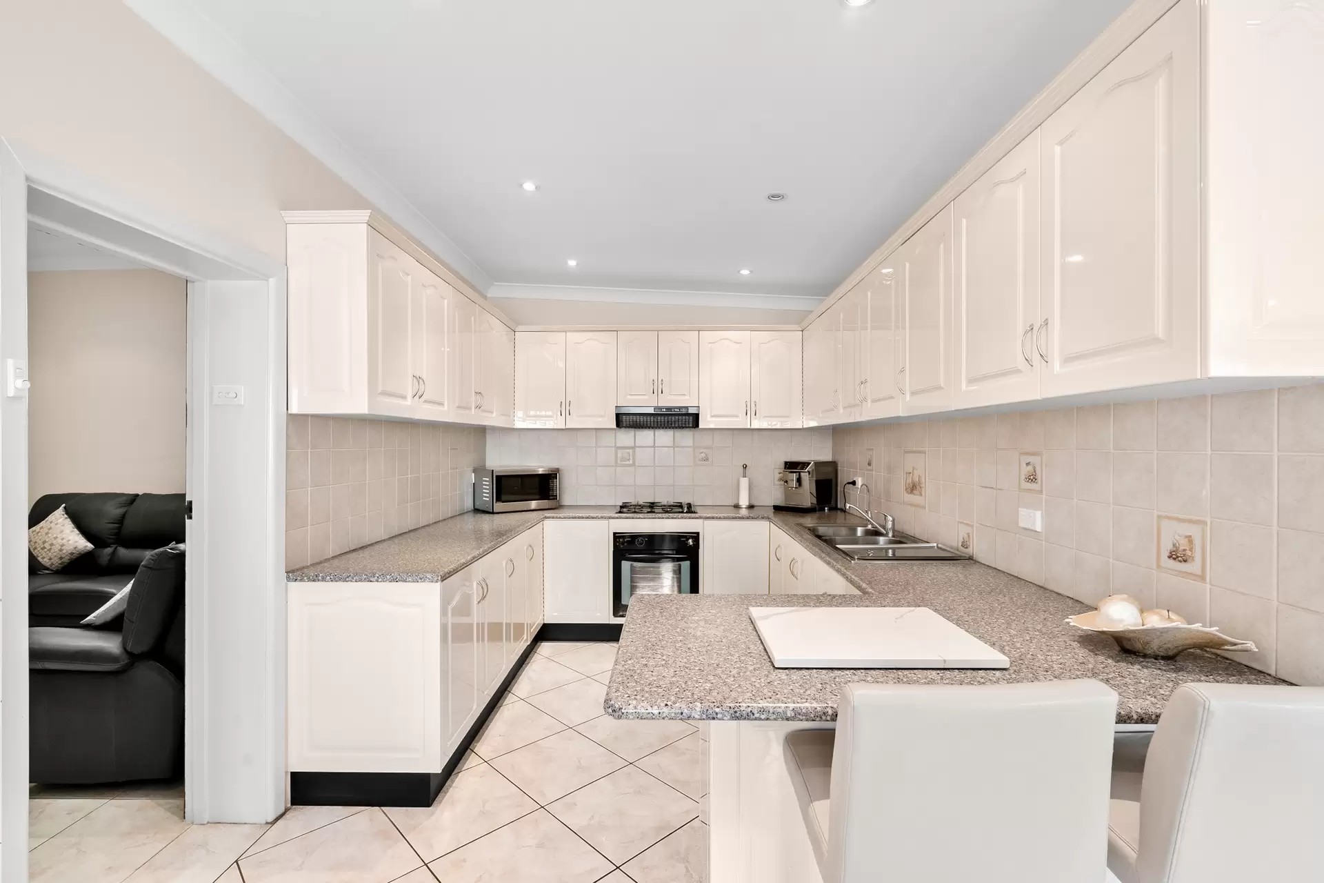 32 Fourth Avenue, Campsie Sold by Richard Matthews Real Estate - image 2