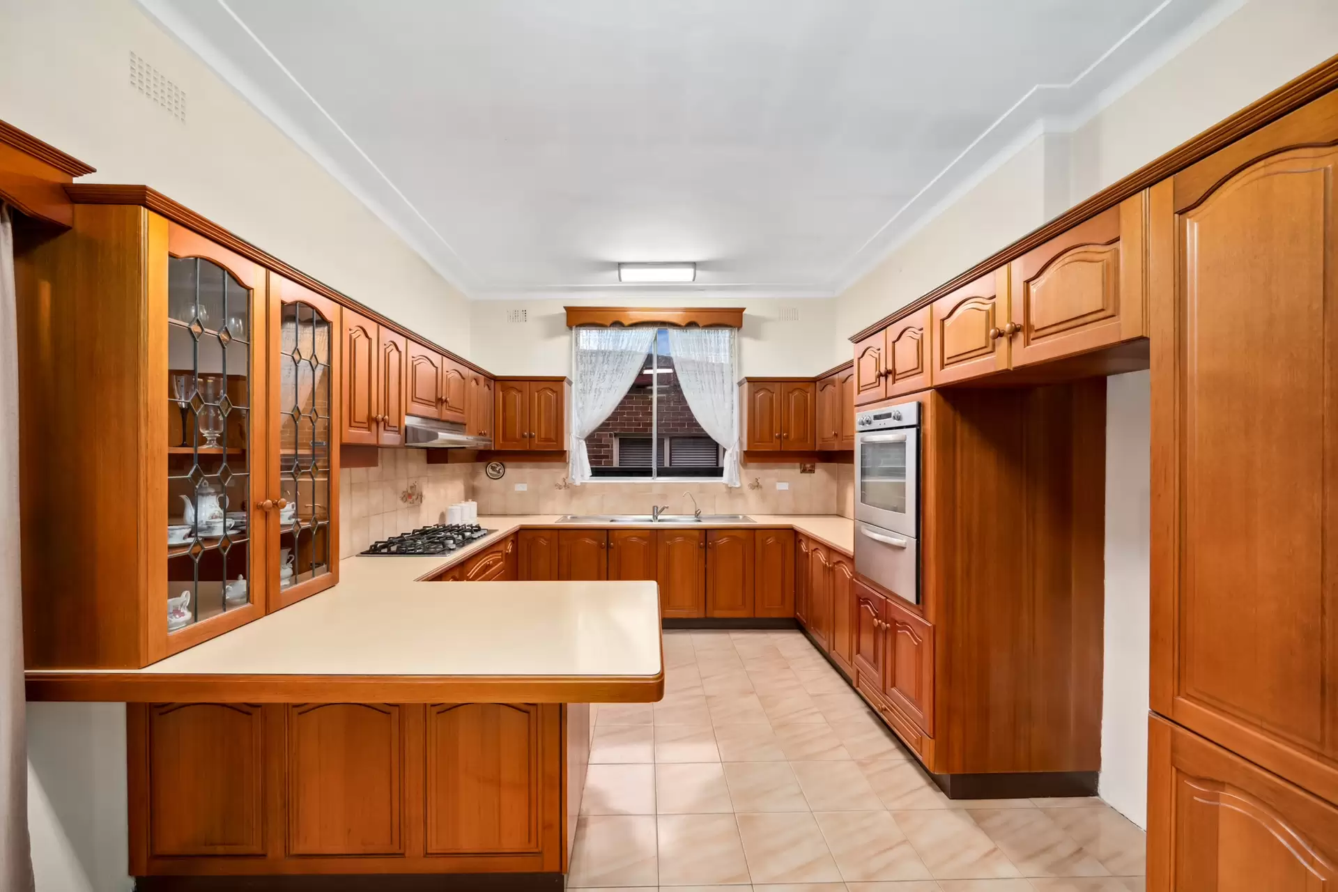 16 The Parade, Enfield Sold by Richard Matthews Real Estate - image 4