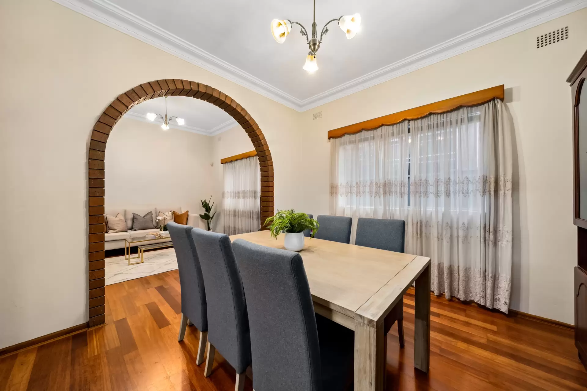 16 The Parade, Enfield Sold by Richard Matthews Real Estate - image 5