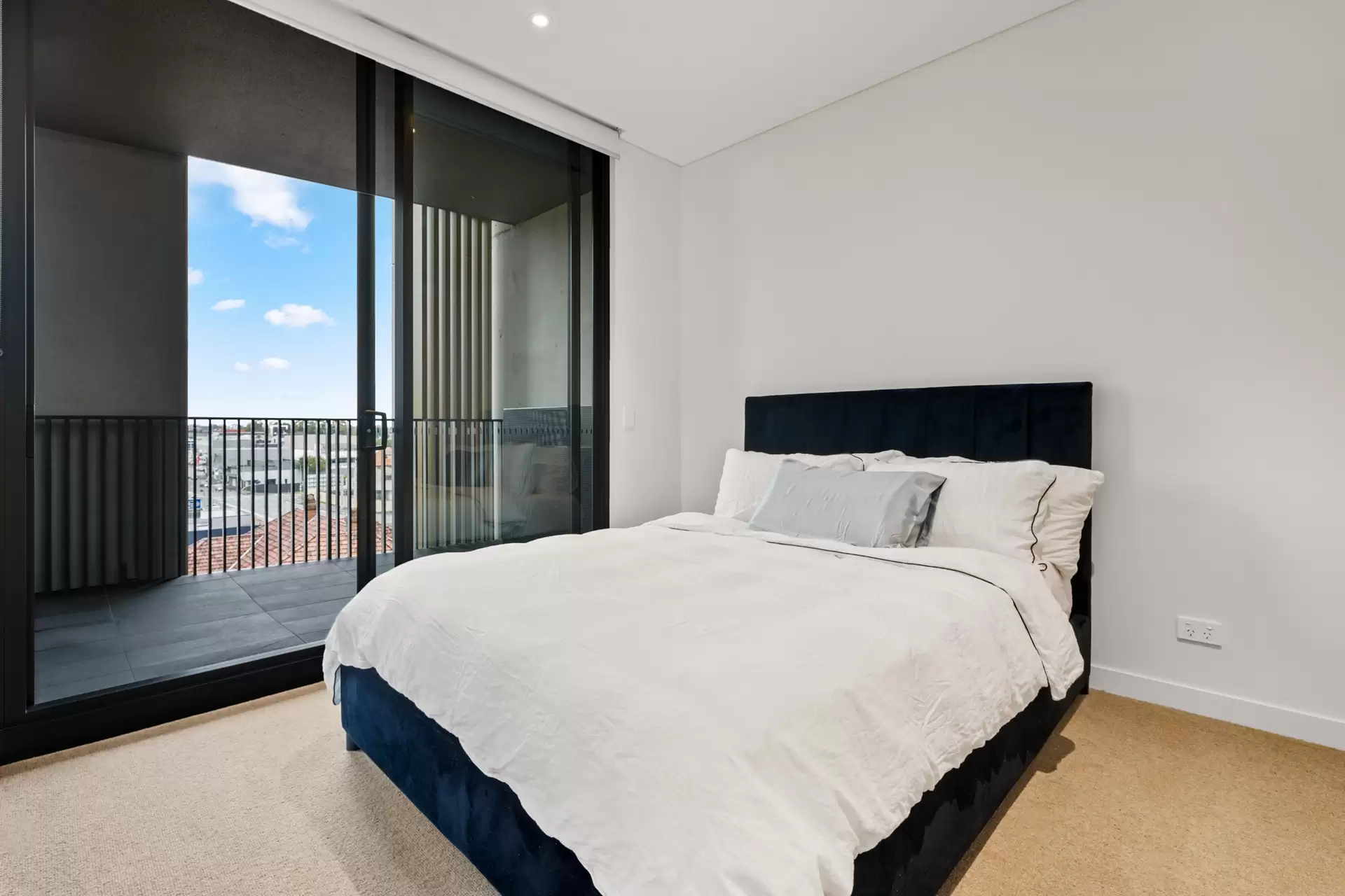 516/88 Church Street, Parramatta Sold by Richard Matthews Real Estate - image 4
