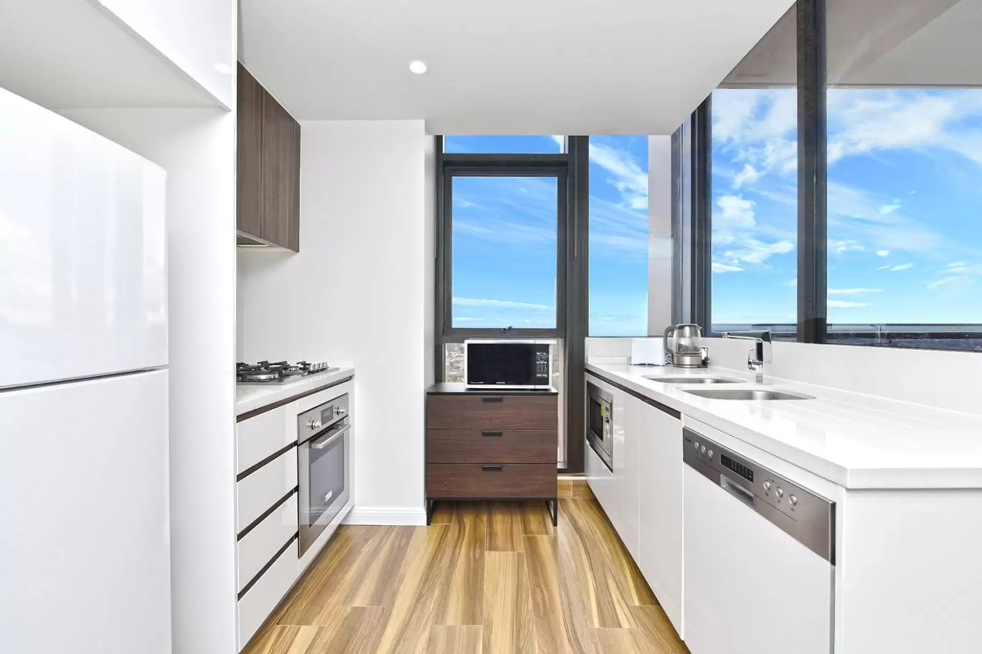 5305/330 Church Street, Parramatta Sold by Richard Matthews Real Estate - image 2
