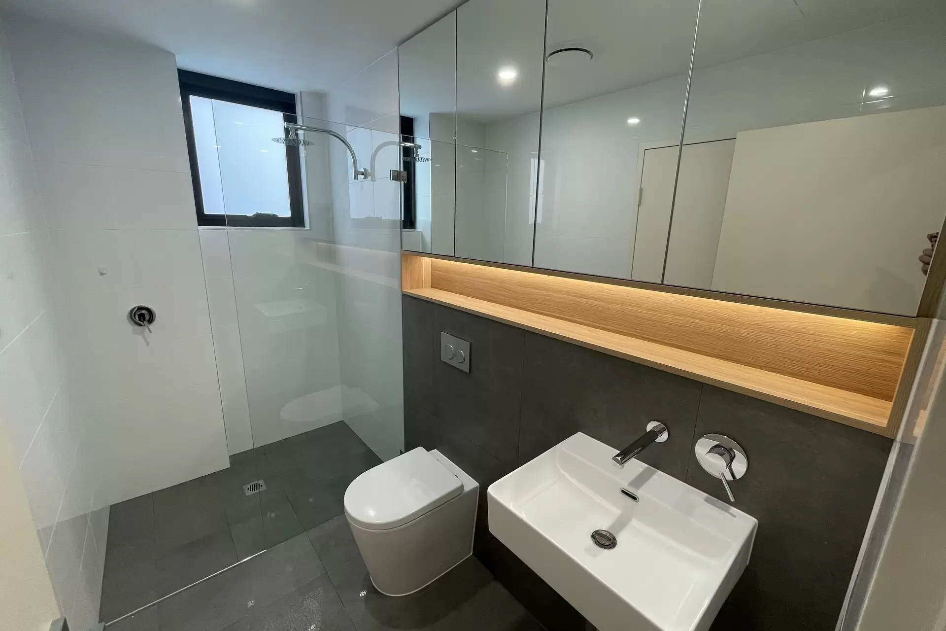 E310/29 Burlington Road, Homebush Leased by Richard Matthews Real Estate - image 4