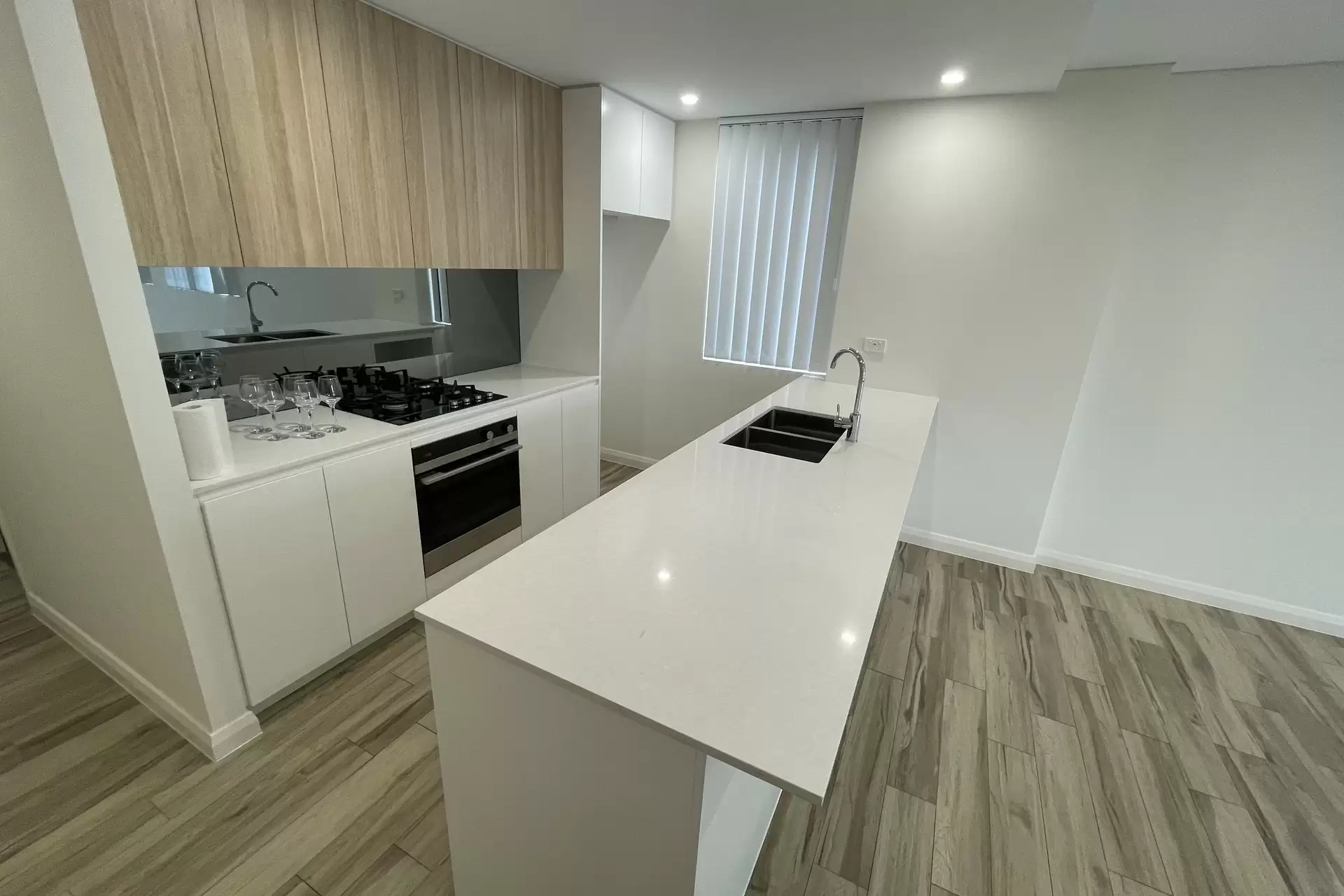 E310/29 Burlington Road, Homebush Leased by Richard Matthews Real Estate - image 2