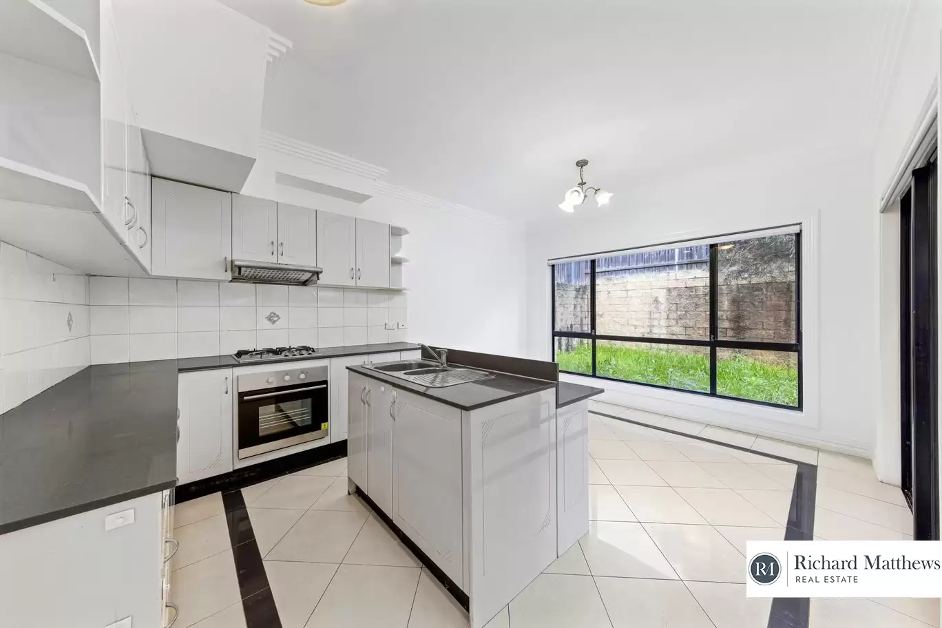 3/15 Hishion Place, Georges Hall Sold by Richard Matthews Real Estate - image 2