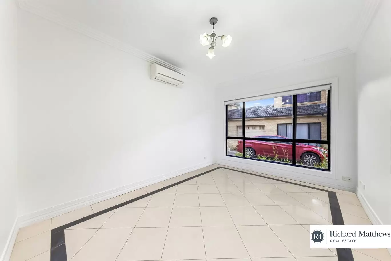 3/15 Hishion Place, Georges Hall Sold by Richard Matthews Real Estate - image 3