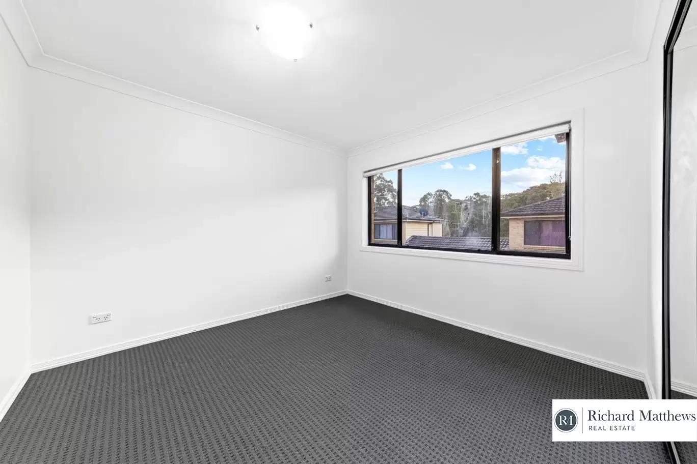 3/15 Hishion Place, Georges Hall Sold by Richard Matthews Real Estate - image 6