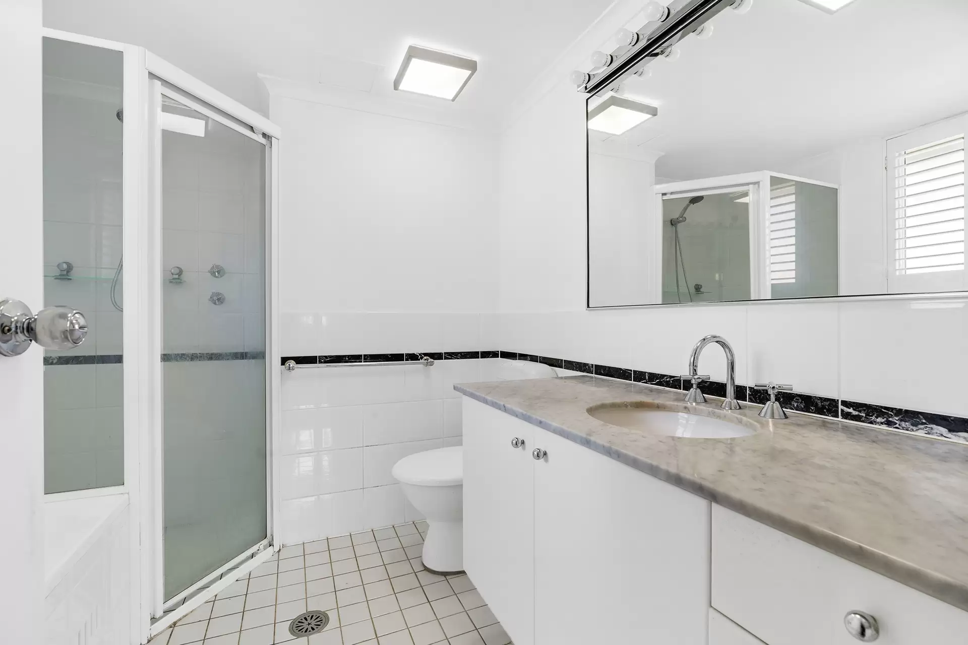 13e/19-21  George Street, North Strathfield Leased by Richard Matthews Real Estate - image 5