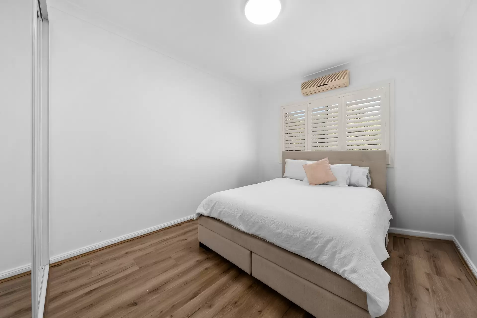 8a Cardigan Road, Greenacre Sold by Richard Matthews Real Estate - image 8