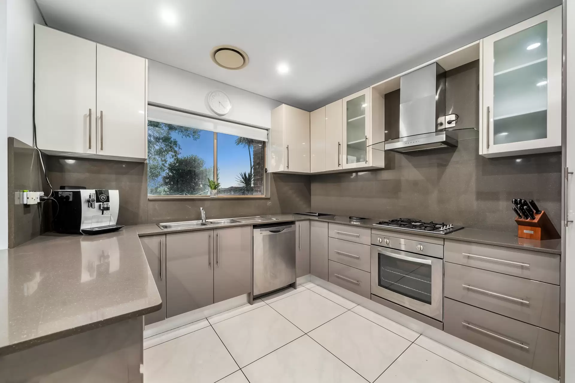 77 Bruce Avenue, Belfield Sold by Richard Matthews Real Estate - image 2