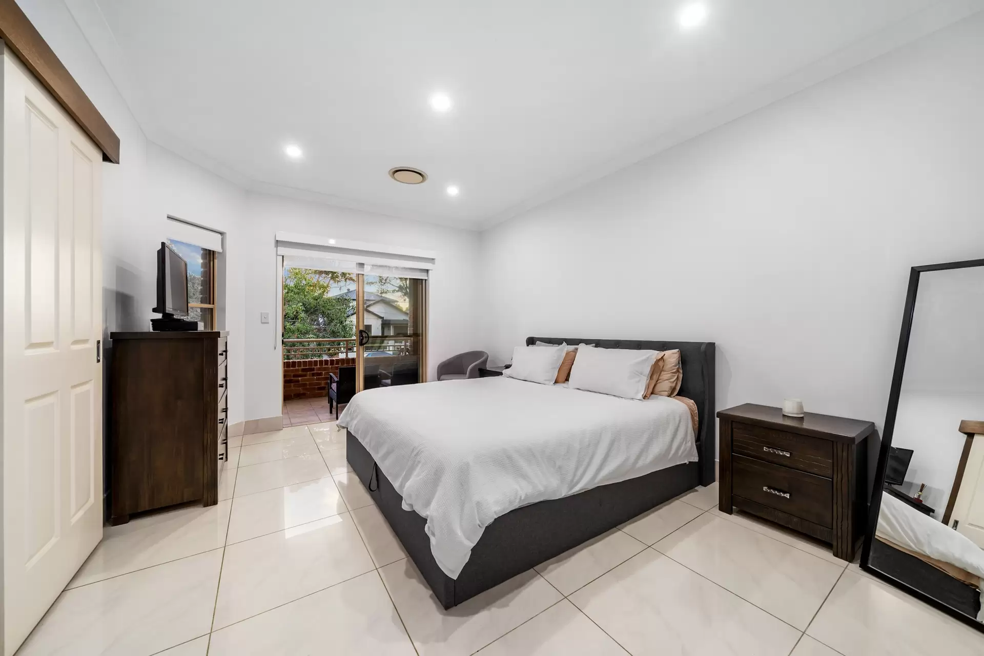 77 Bruce Avenue, Belfield Sold by Richard Matthews Real Estate - image 6