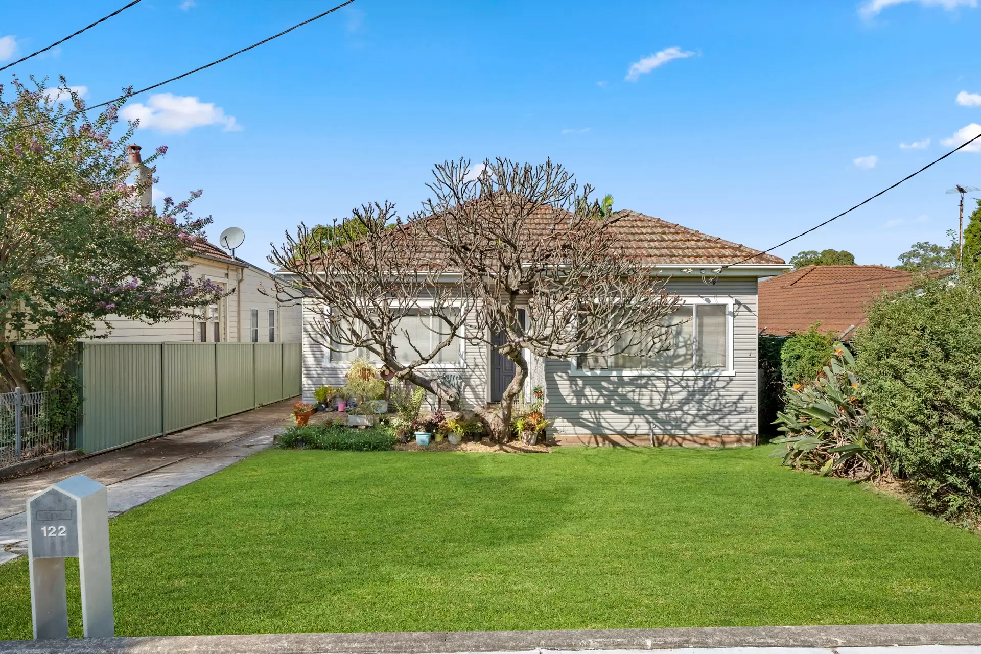 122 Dean Street, Strathfield South Sold by Richard Matthews Real Estate - image 1