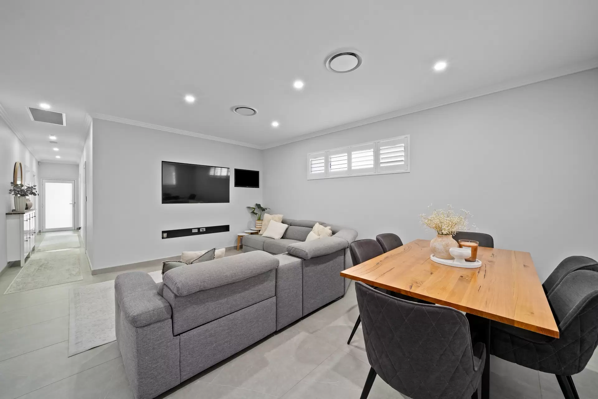 178  Joseph Street, Regents Park Sold by Richard Matthews Real Estate - image 1