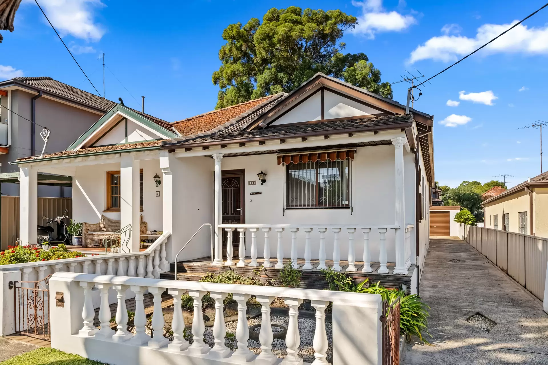 10 Dunmore Street, Croydon Park Sold by Richard Matthews Real Estate - image 1