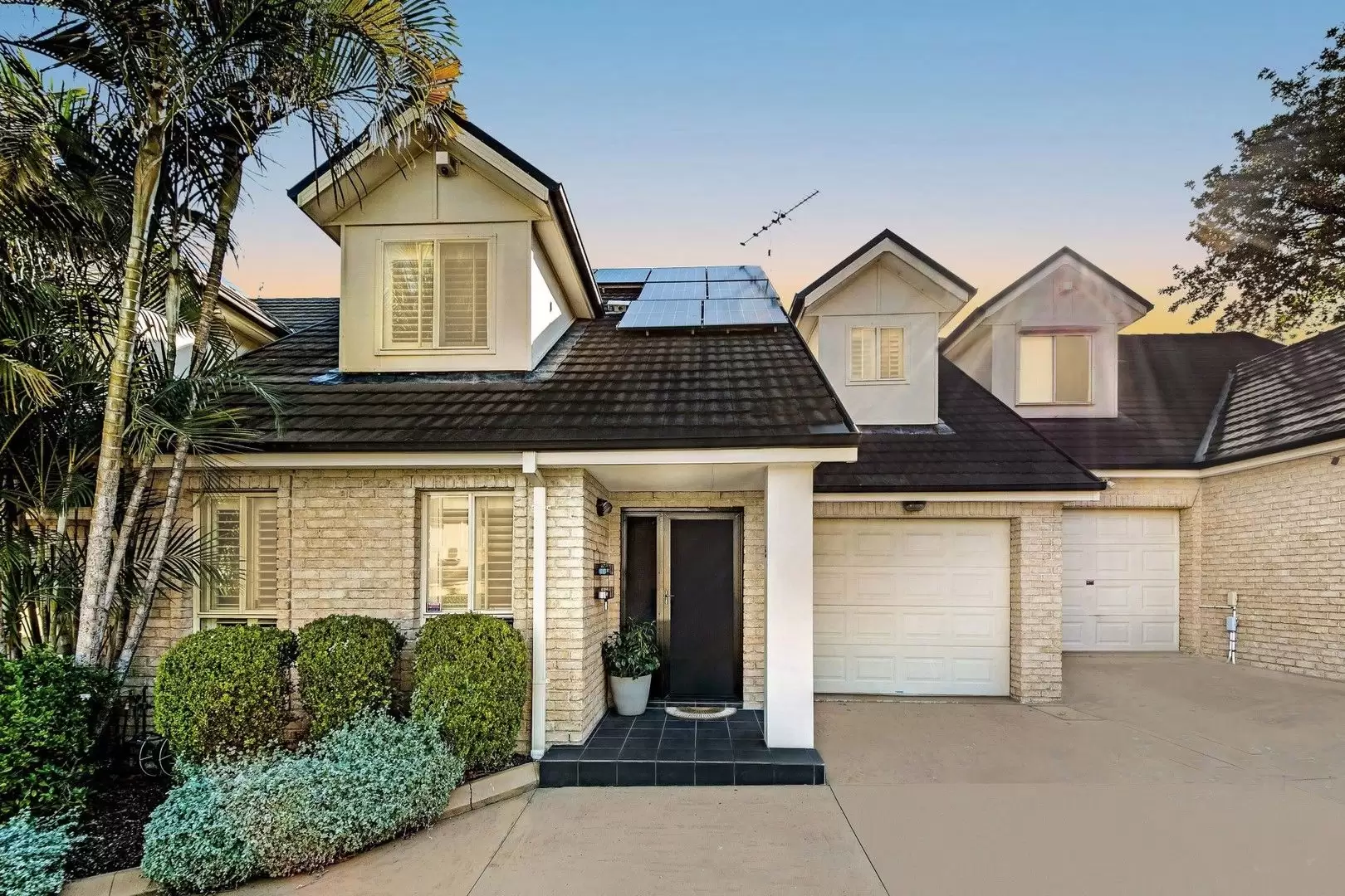 6/48 Townsend Street, Condell Park Sold by Richard Matthews Real Estate - image 1