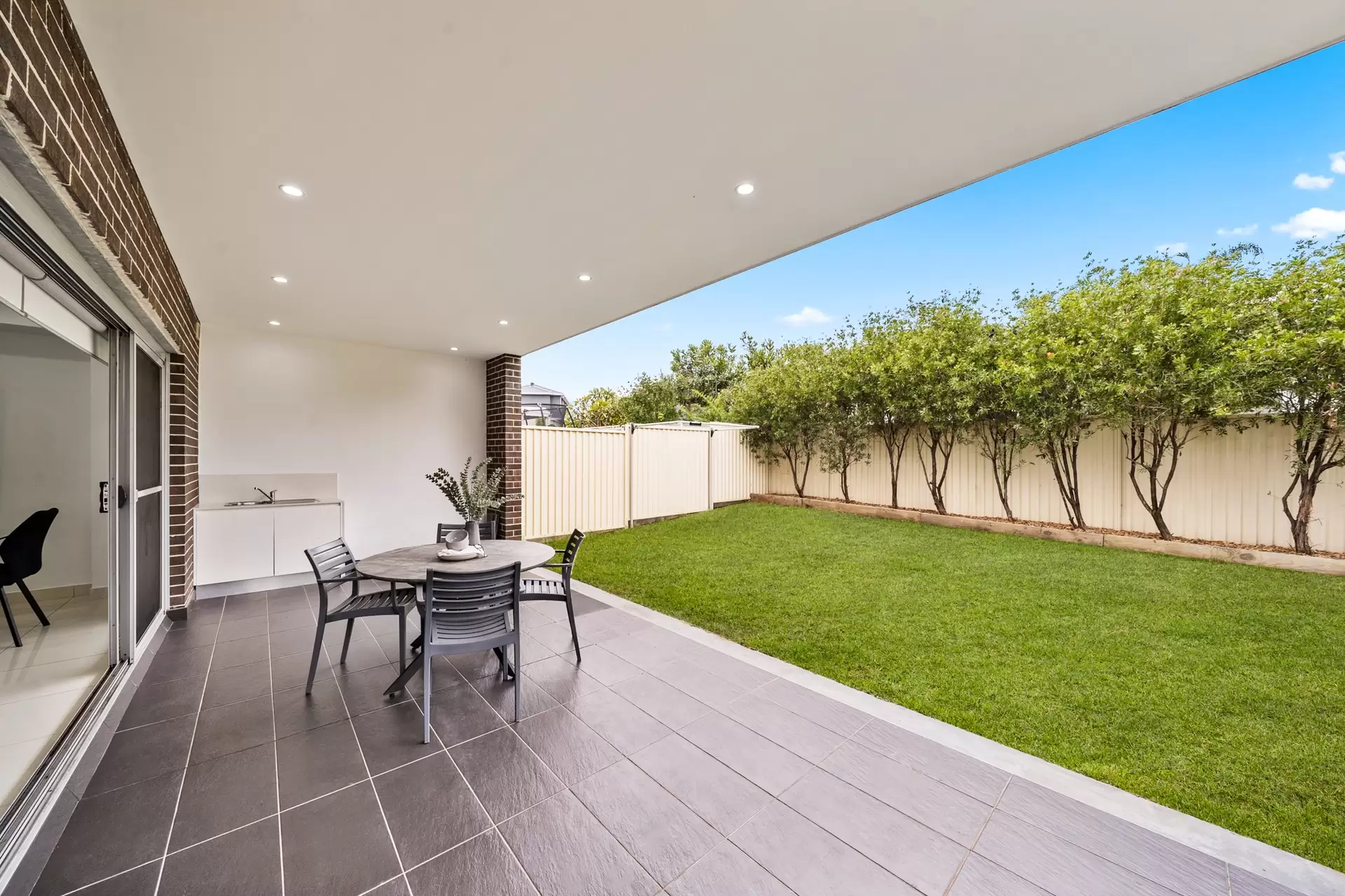 26A Sturt Avenue, Georges Hall Sold by Richard Matthews Real Estate - image 3