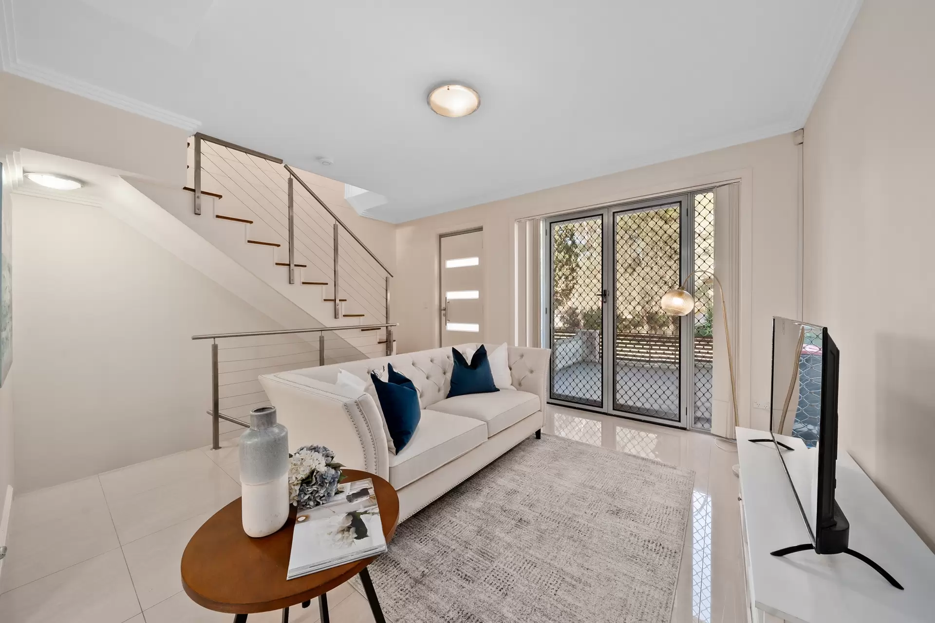 6/13-17 Oxford Street, Burwood Sold by Richard Matthews Real Estate - image 1