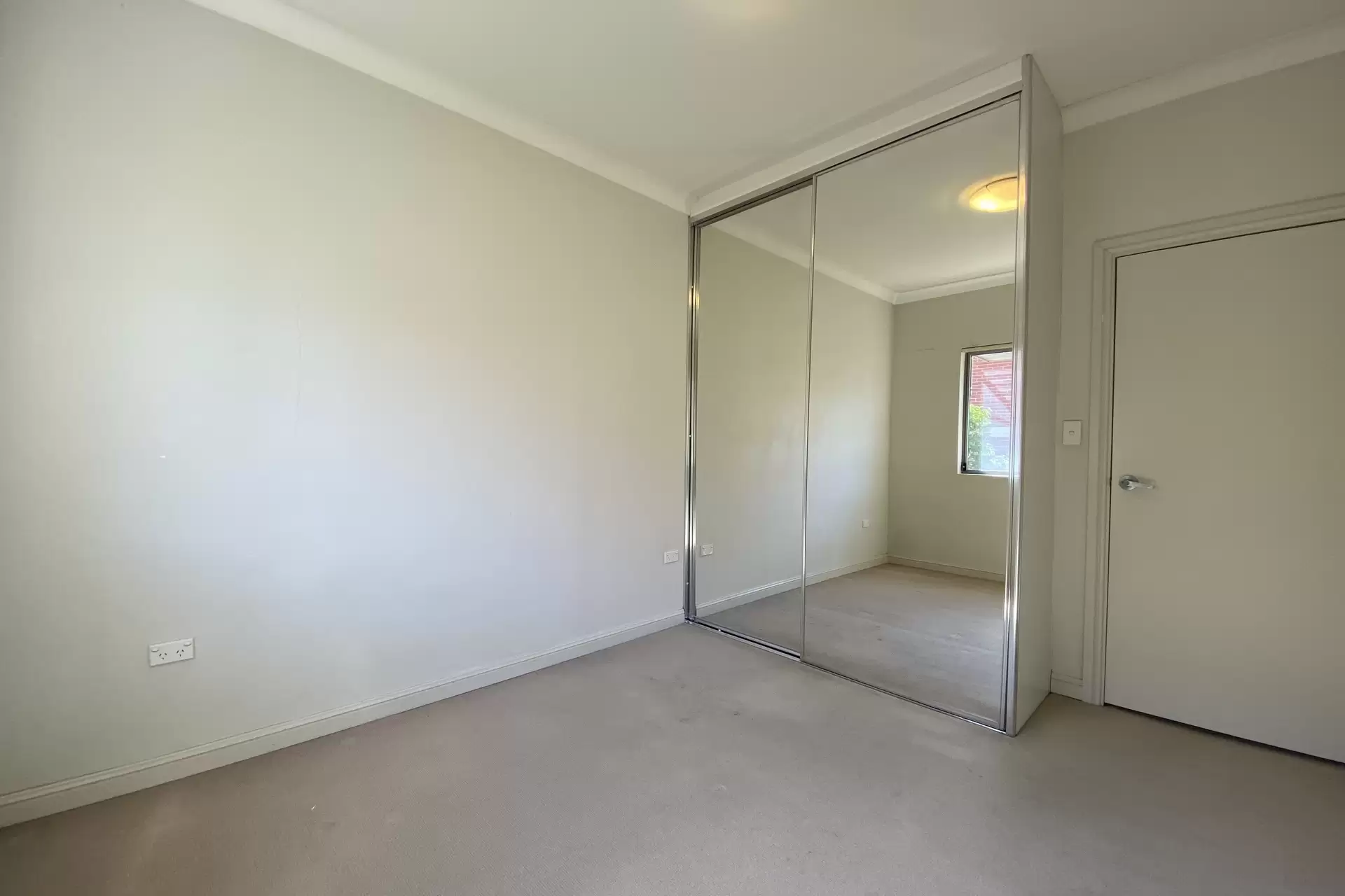 2/3-7 Grosvenor Street, Croydon Leased by Richard Matthews Real Estate - image 6
