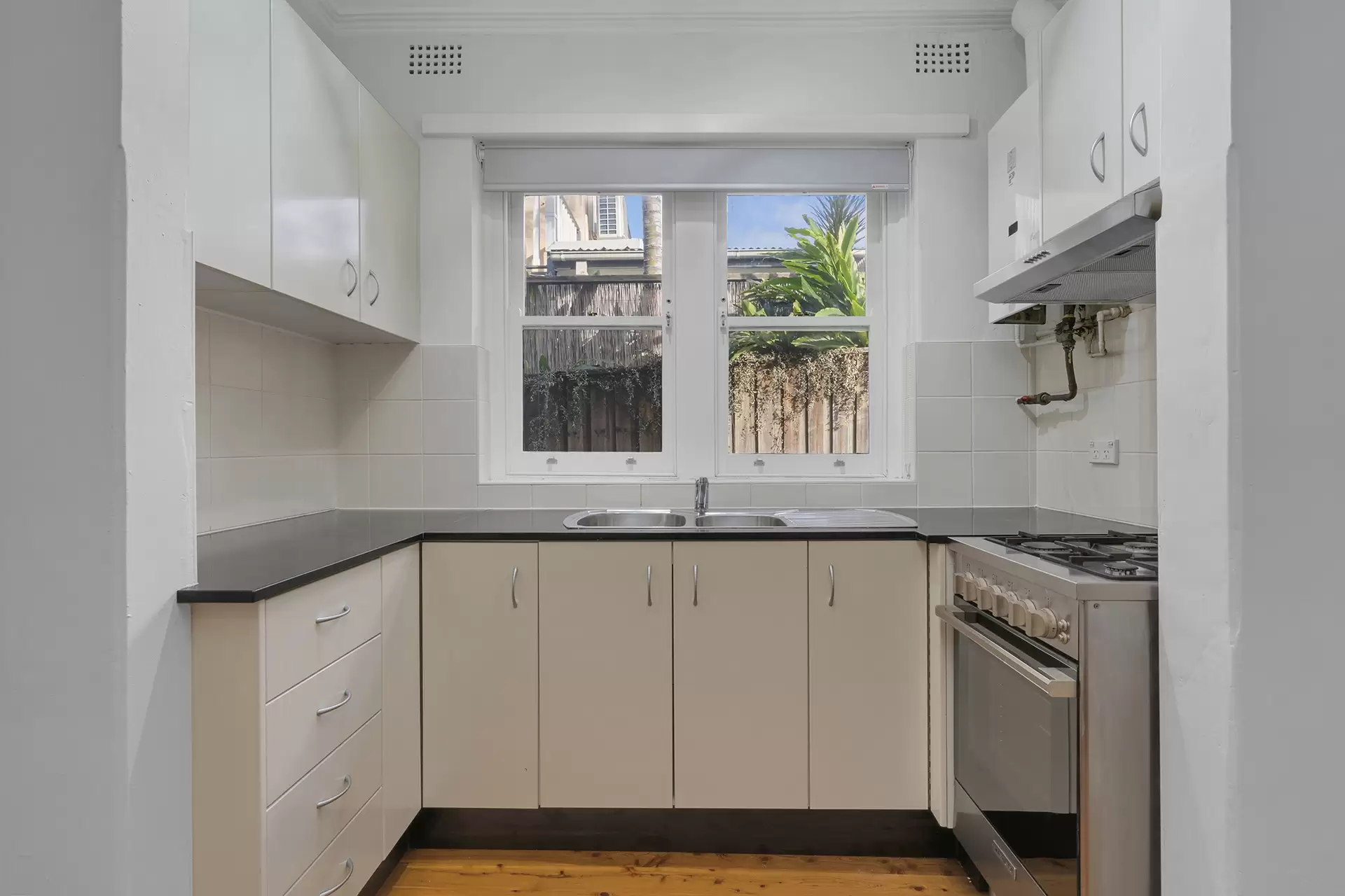 1/11 Morris Street, Summer Hill Leased by Richard Matthews Real Estate - image 2