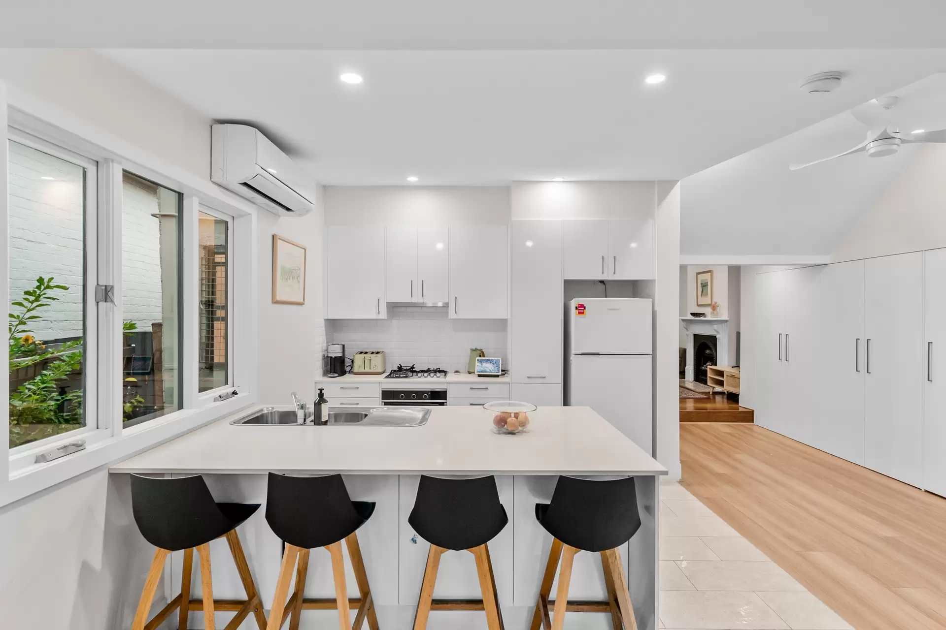 19 Lion Street, Croydon Sold by Richard Matthews Real Estate - image 5