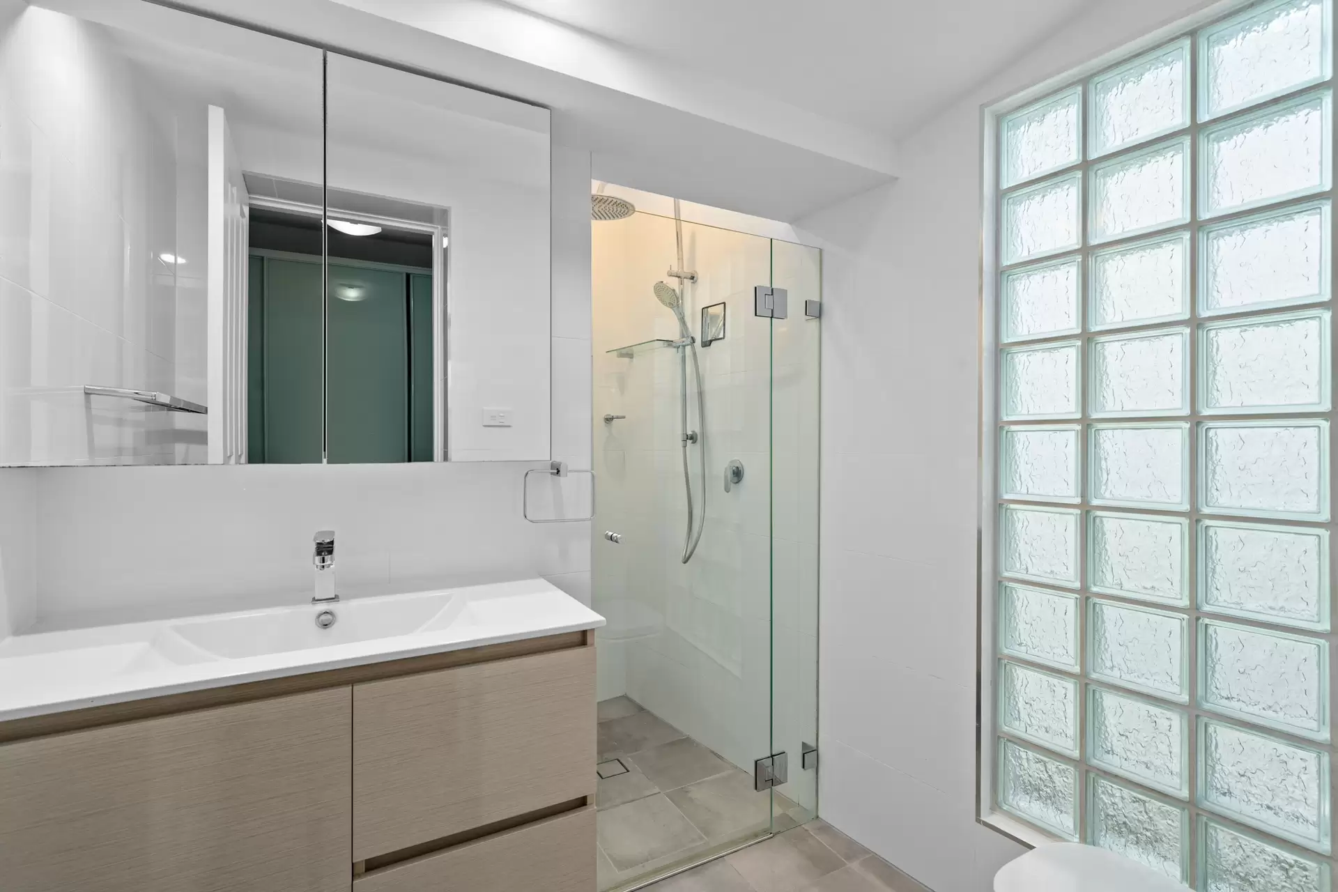 19 Lion Street, Croydon Sold by Richard Matthews Real Estate - image 8