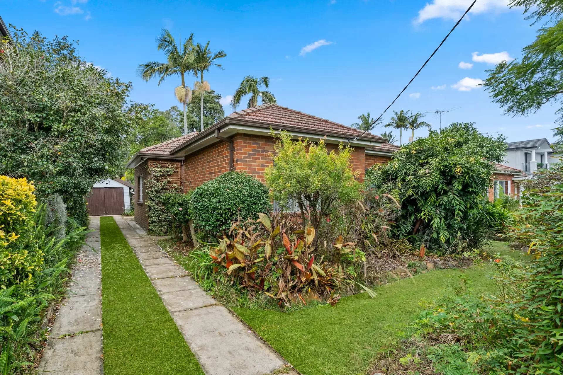 20 Boden Avenue, Strathfield Sold by Richard Matthews Real Estate - image 1