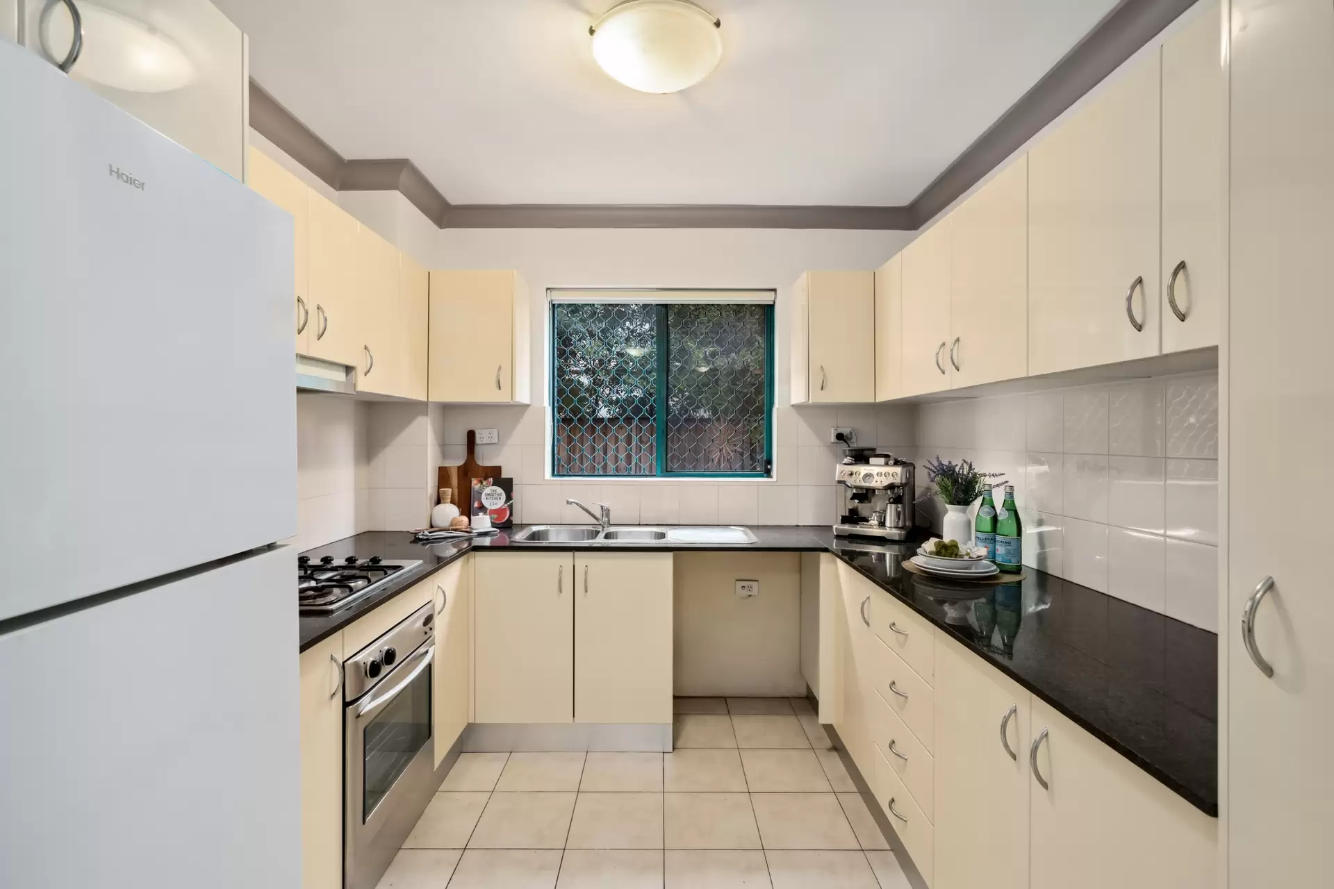 4/15-17 Carilla Street, Burwood Sold by Richard Matthews Real Estate - image 5