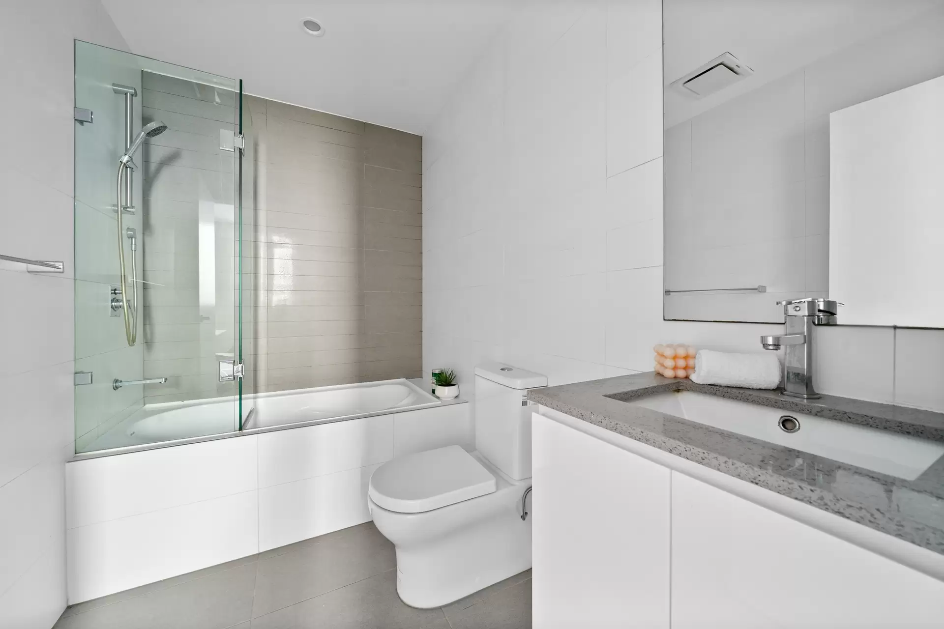 70/1-9 Kanoona Avenue, Homebush Leased by Richard Matthews Real Estate - image 4